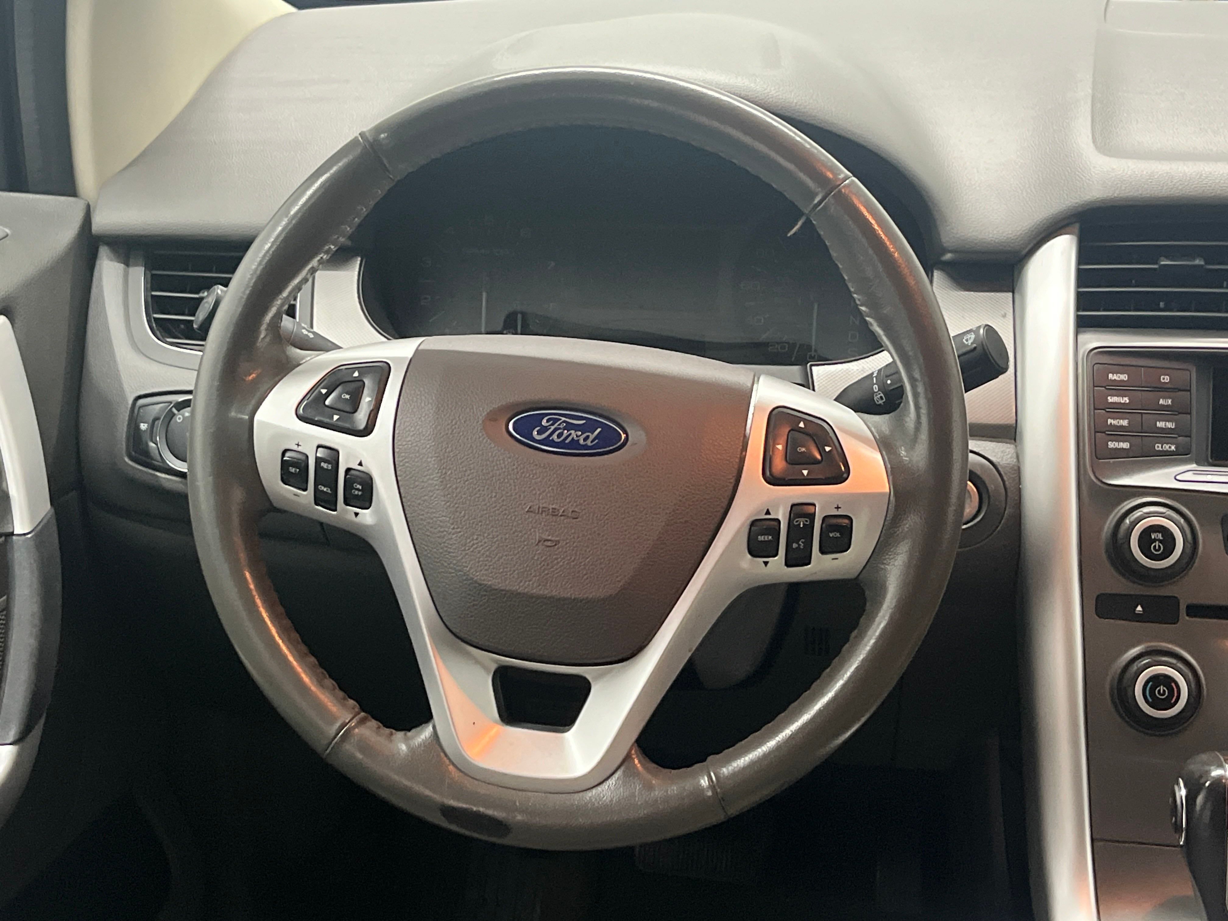 2014 Ford Edge SEL photo