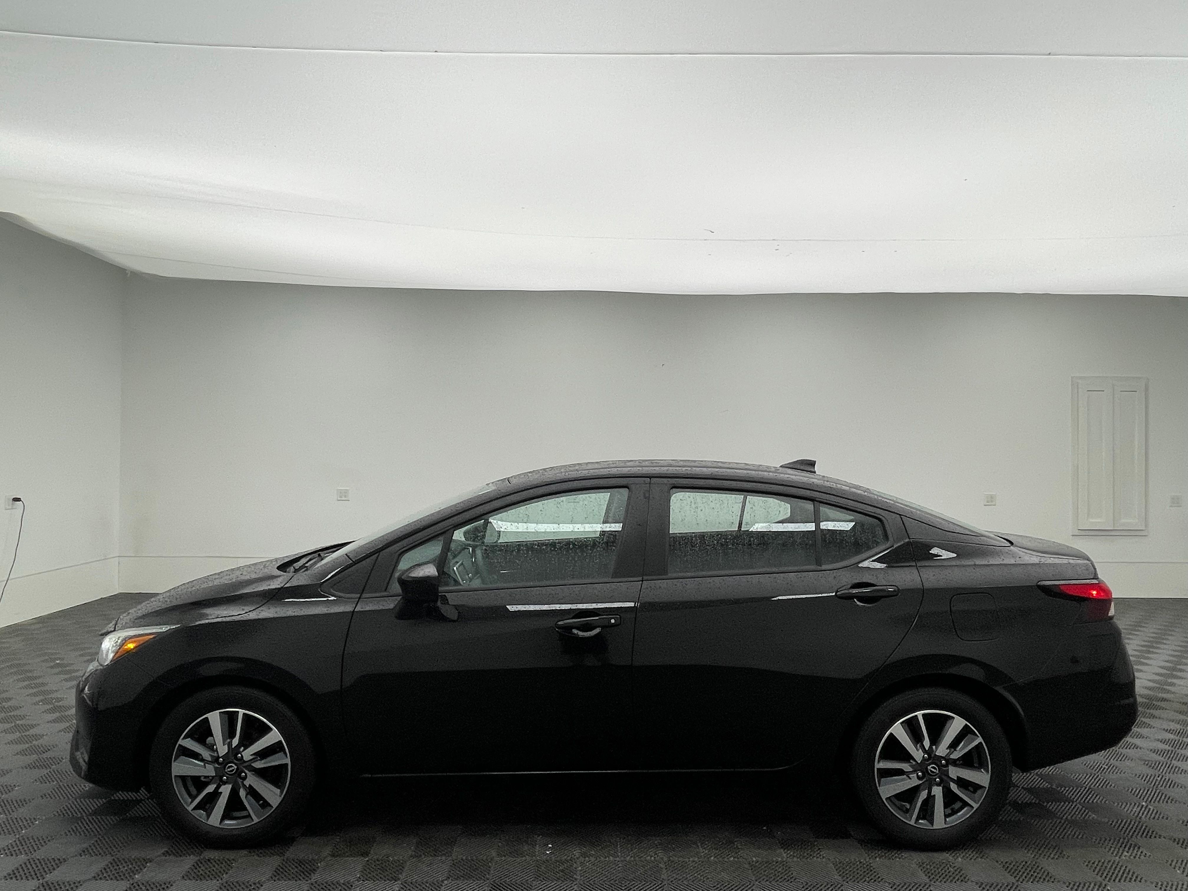 Used 2025 Super Black Metallic Nissan 1.6 SV image 10