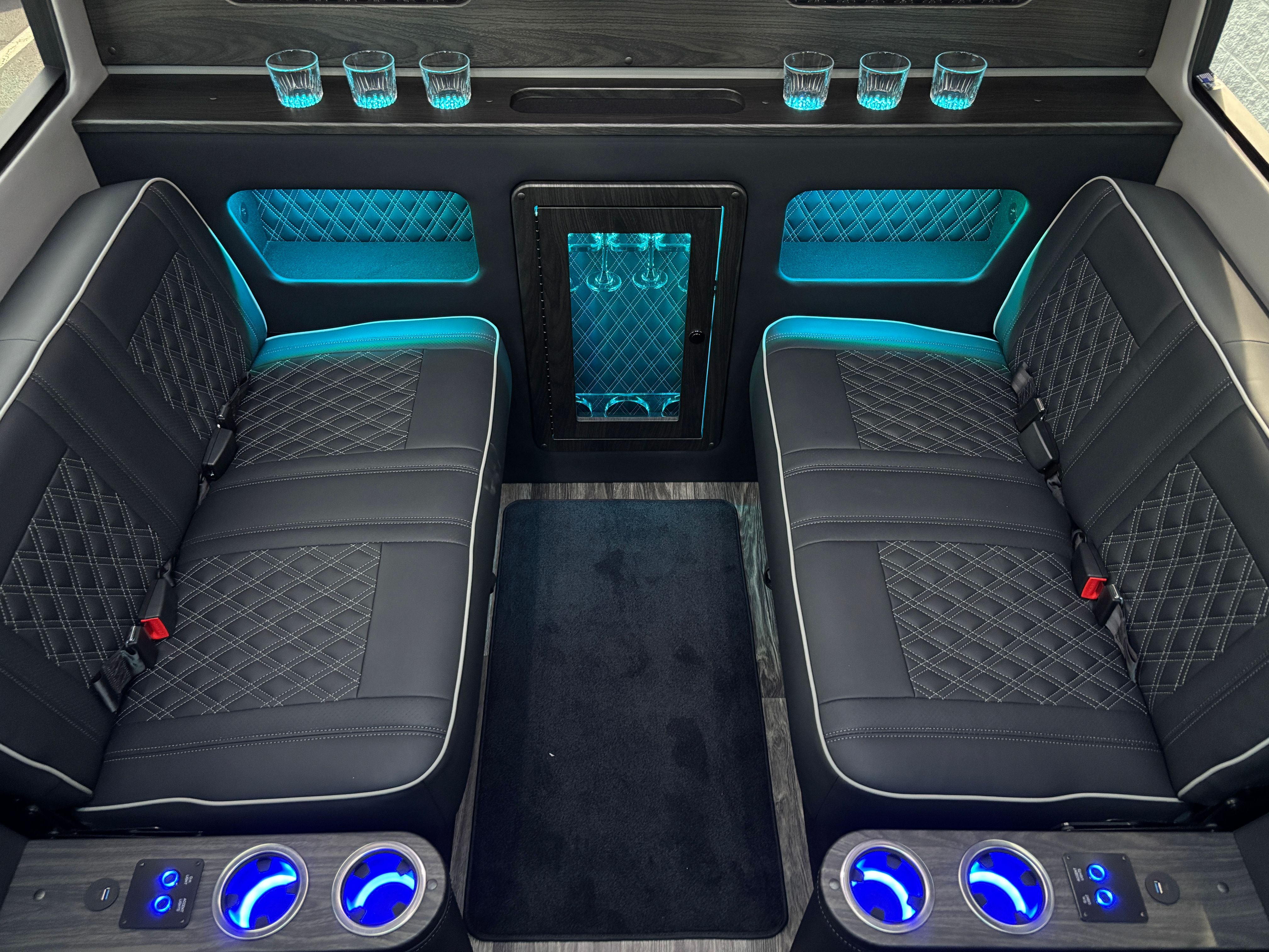 New 2027 Black Mercedes-Benz Discovery Executive image 48