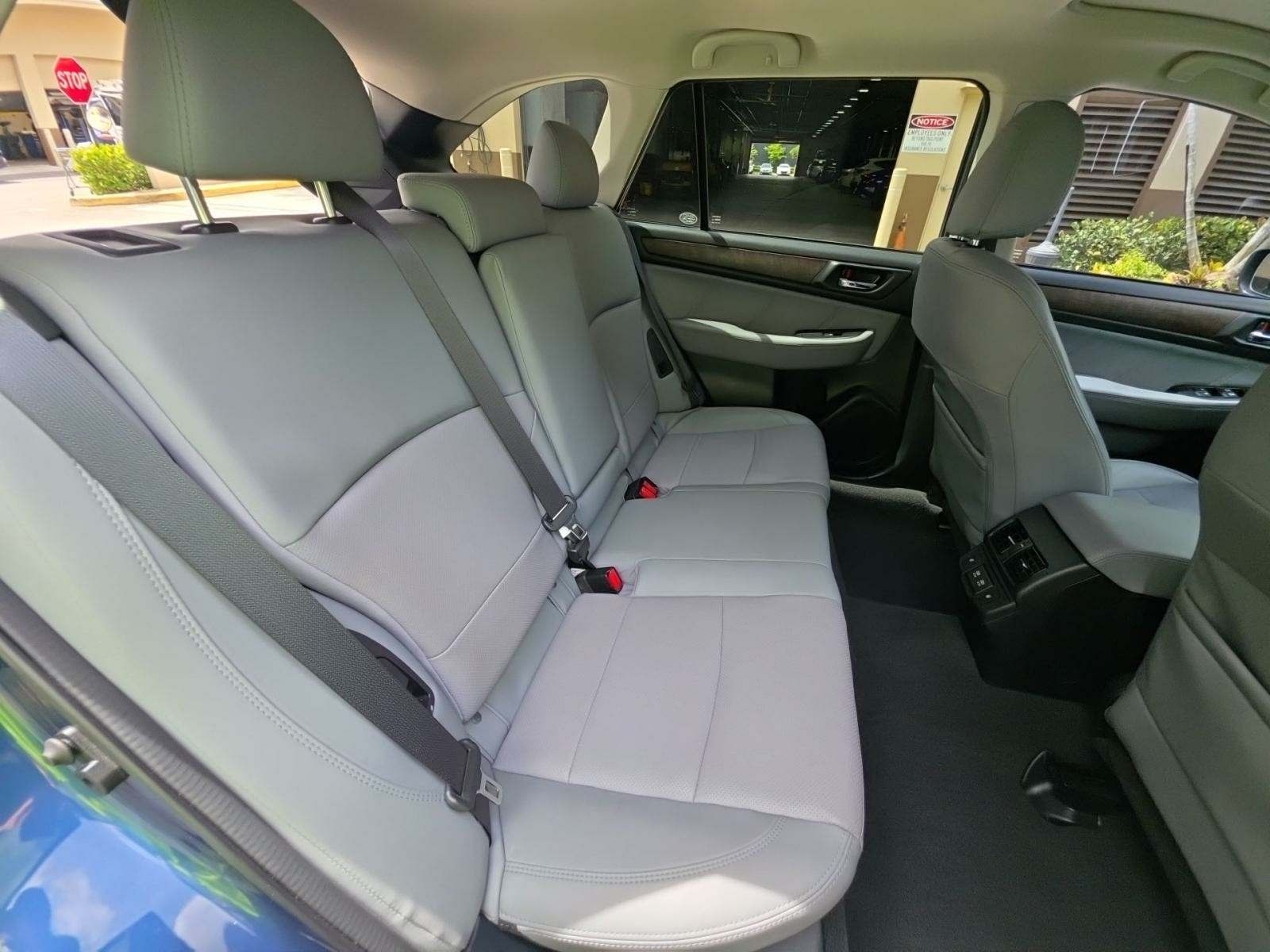 2019 Subaru Outback 2.5i photo