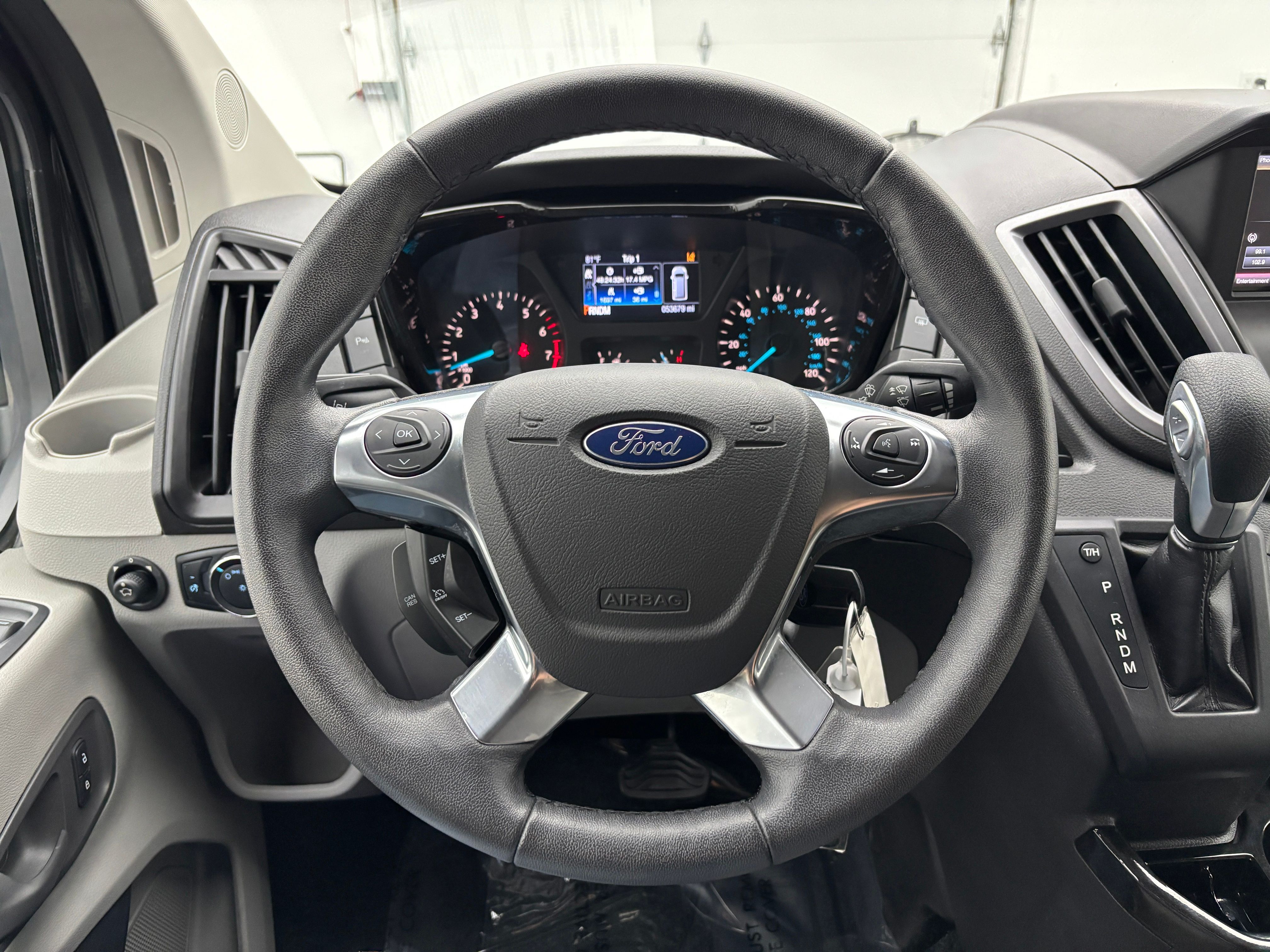 Used 2015 Tuxedo Black Metallic Ford Explorer Limited SE image 27