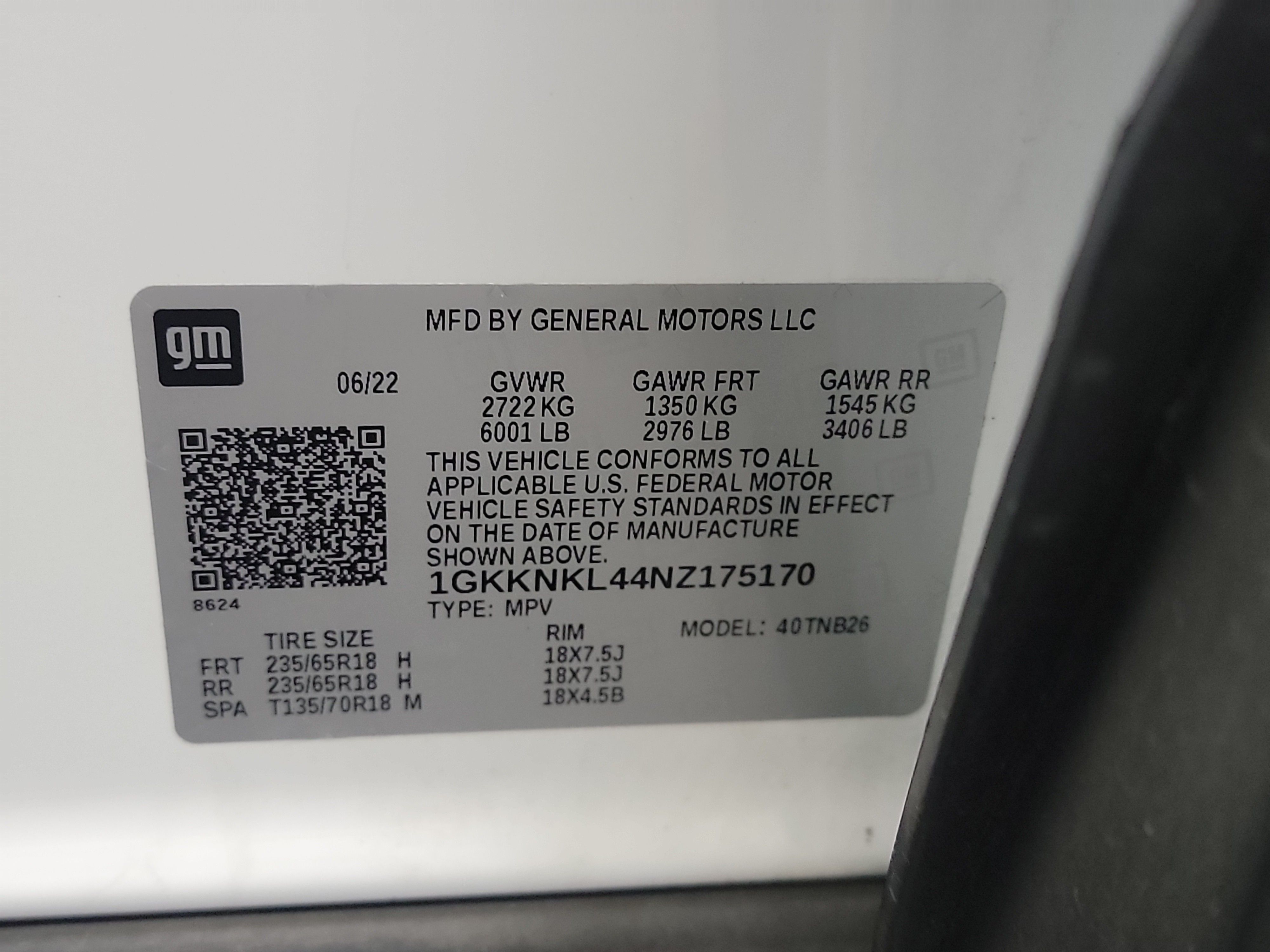 2022 GMC Acadia SLE photo