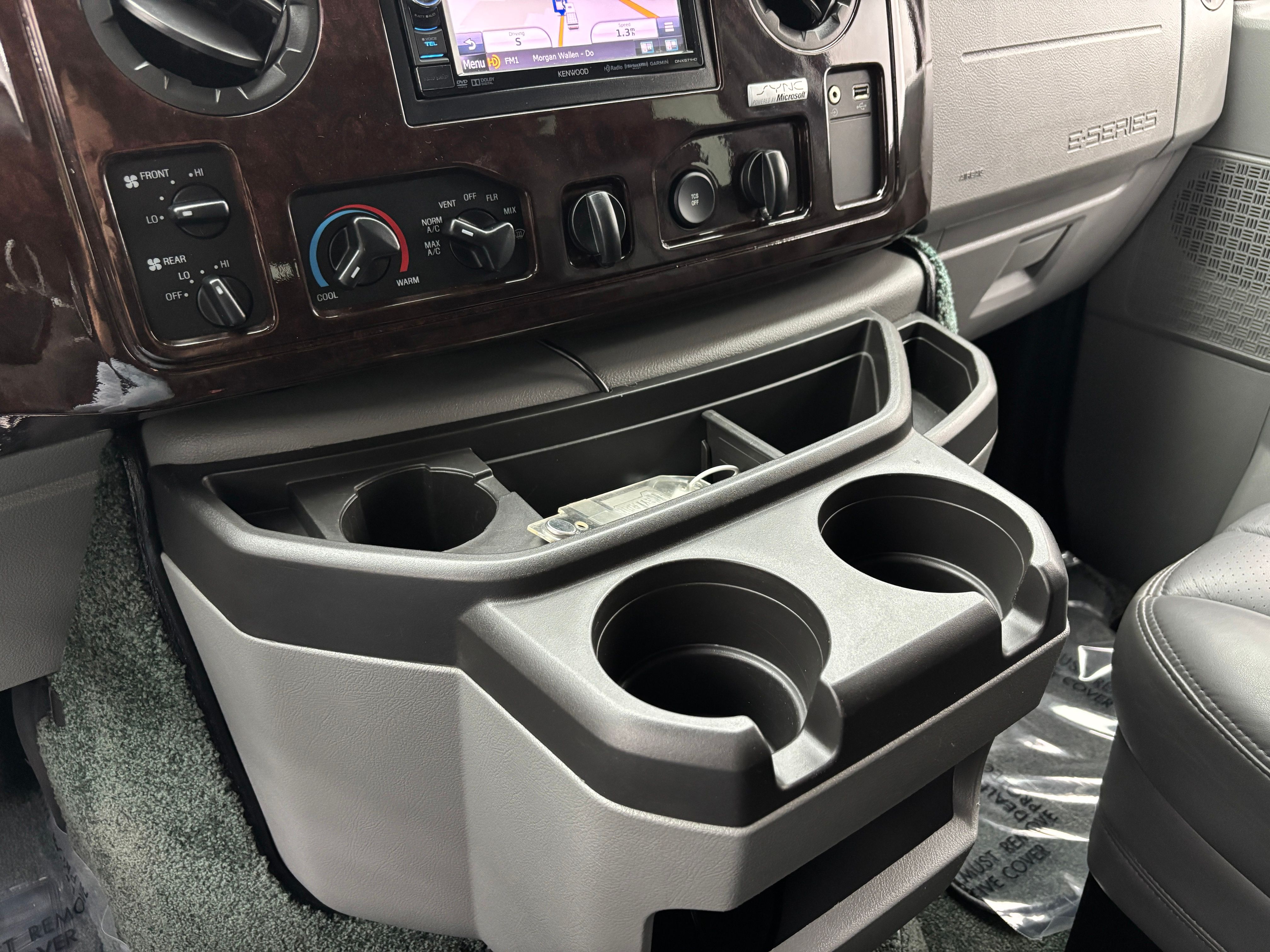 Used 2013 Ingot Silver Ford Explorer Limited SE image 34