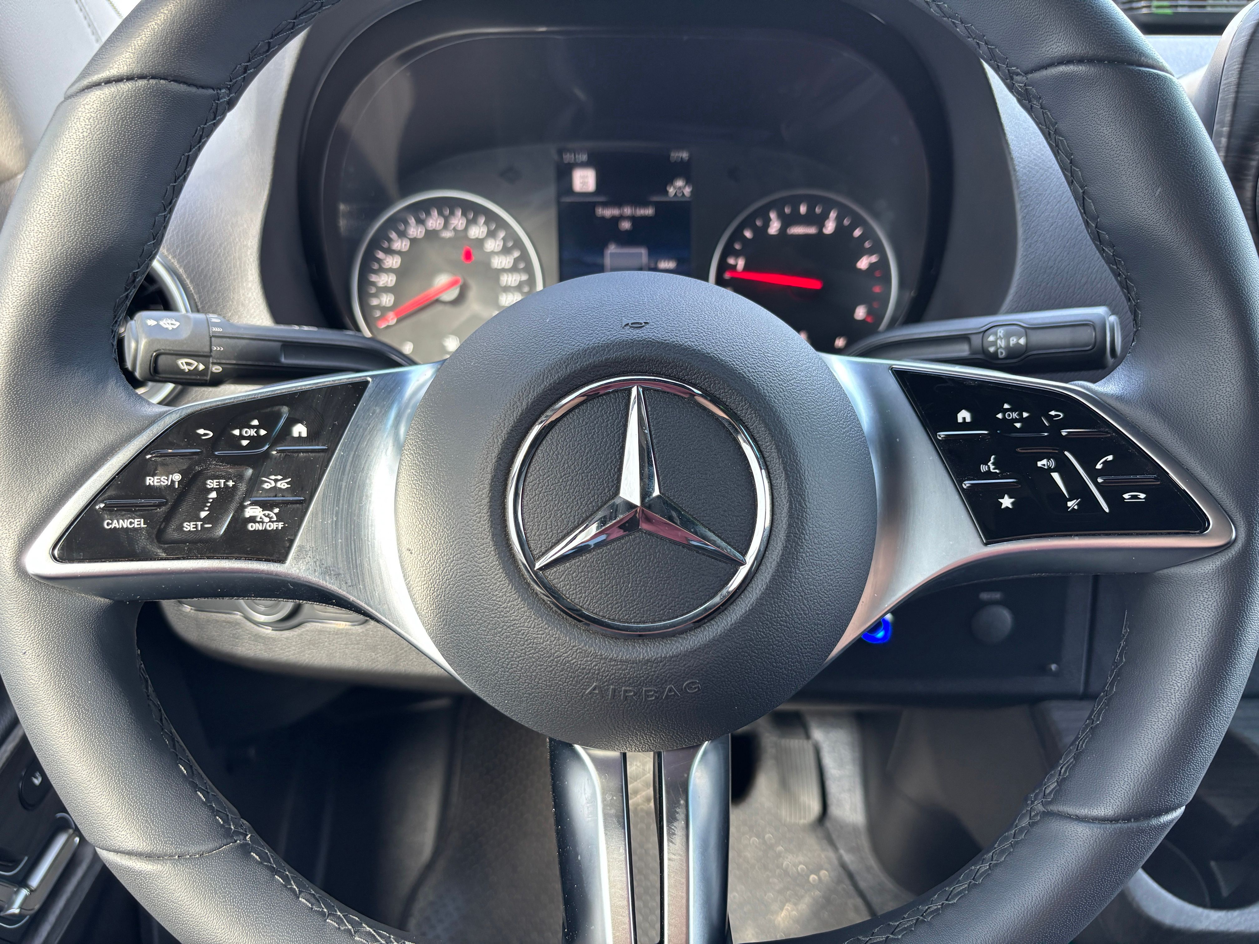New 2027 White Mercedes-Benz Discovery Touring image 26