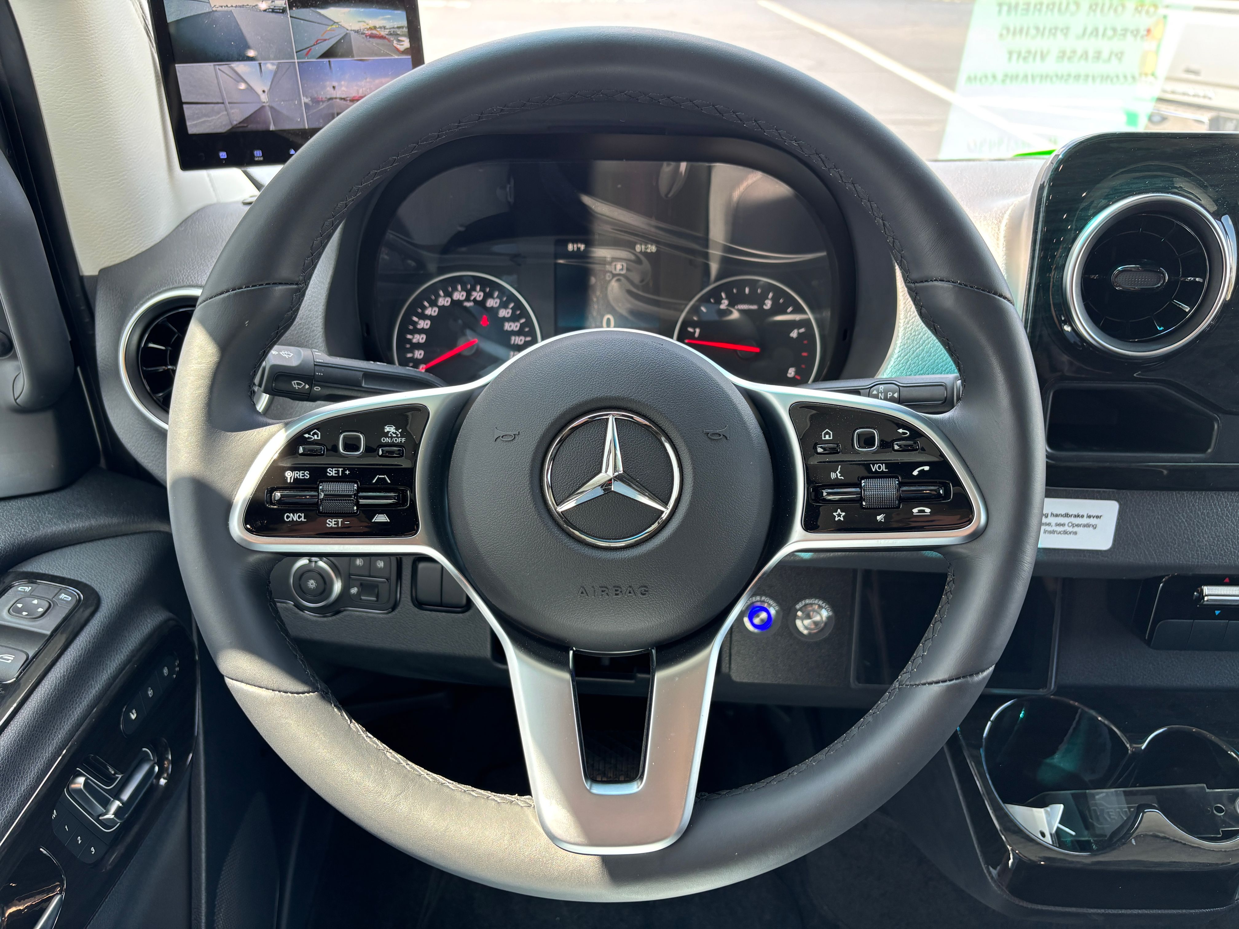 New 2026 Arctic White Mercedes-Benz Discovery Cross Country image 30