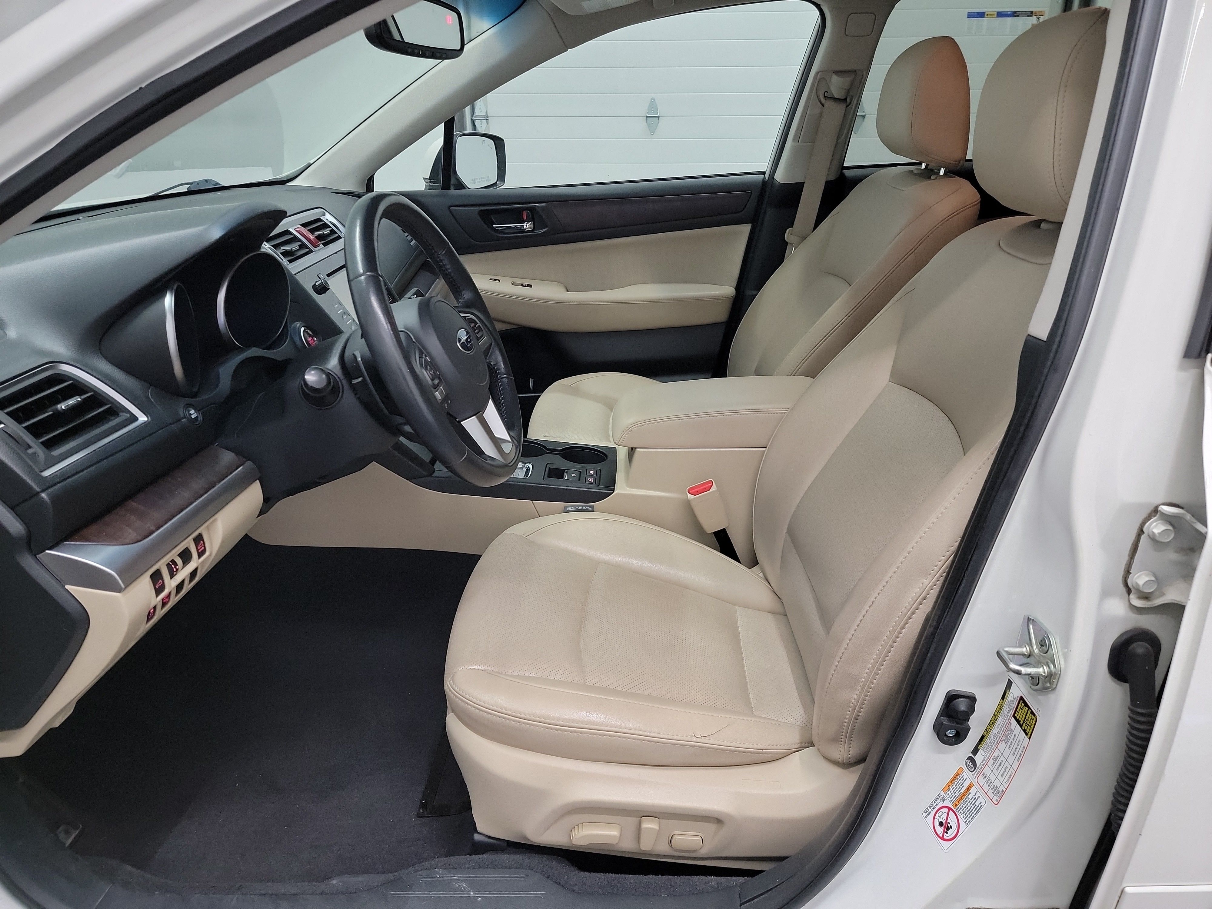 2015 Subaru Outback 2.5i photo