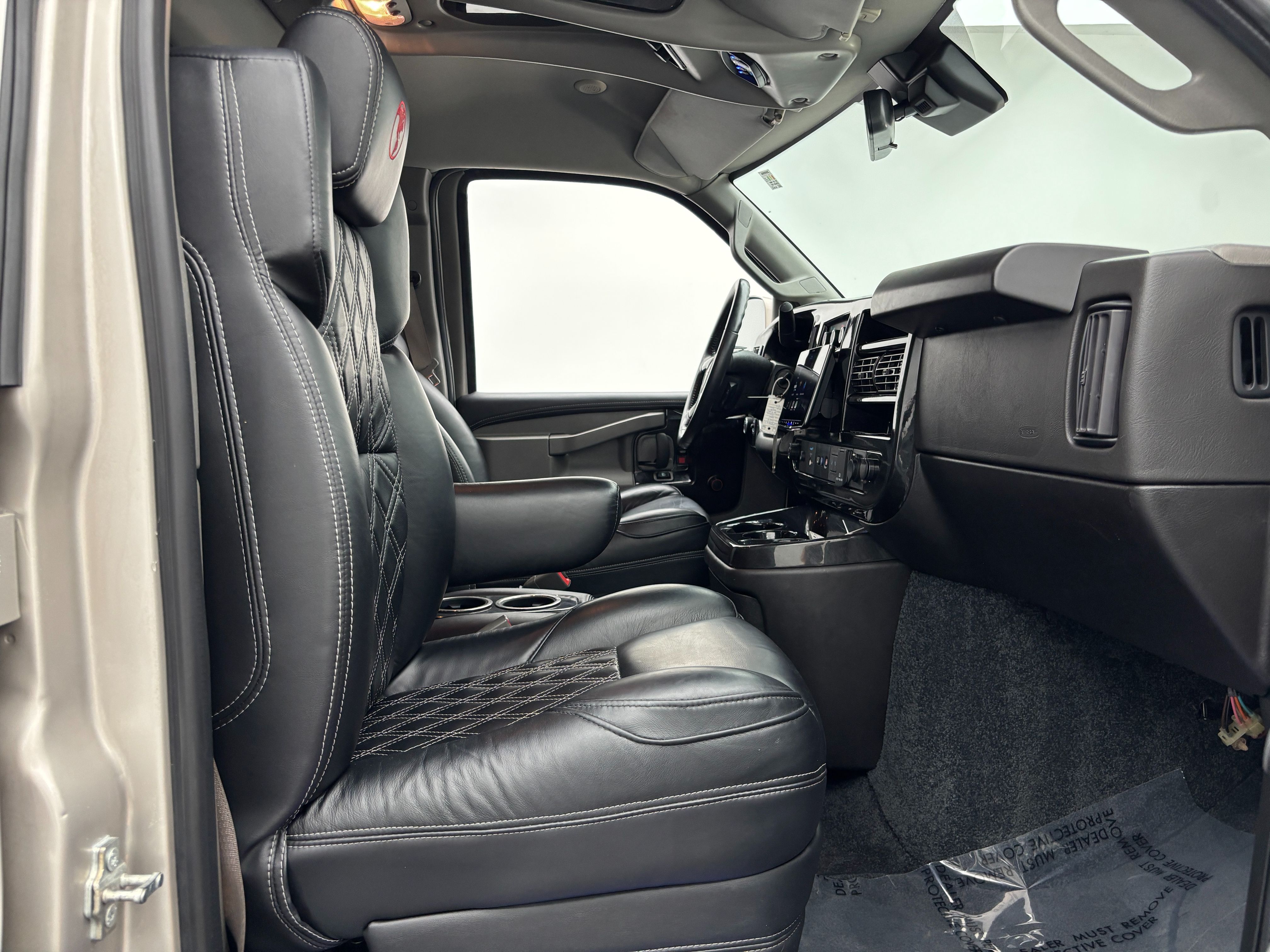 Used 2024 Special Exterior Color GMC Explorer Limited SE image 24