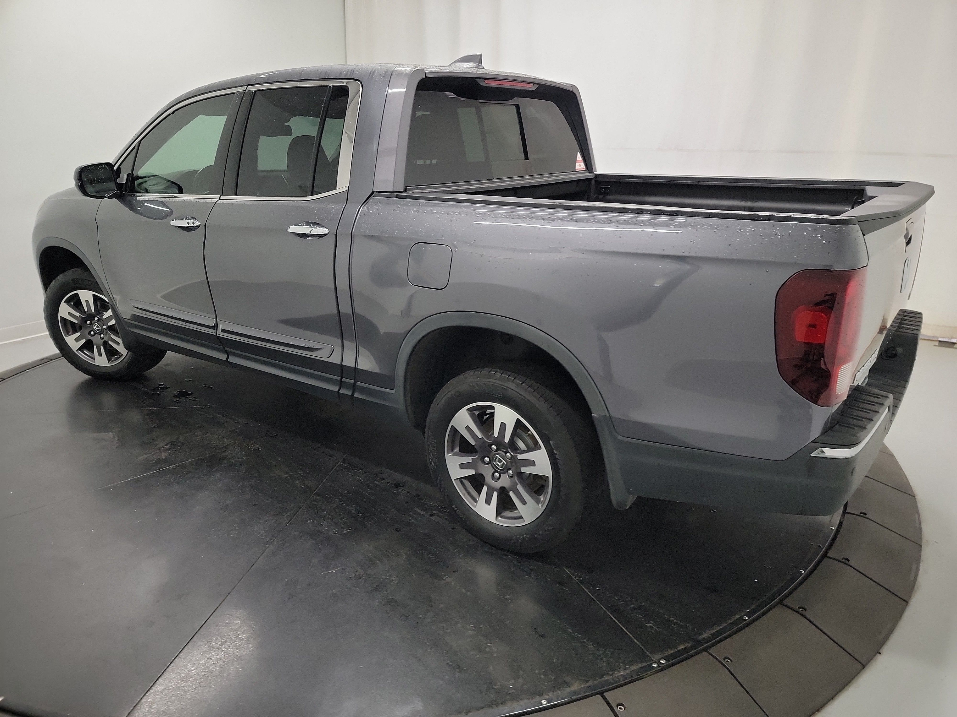 2017 Honda Ridgeline RTL-E photo