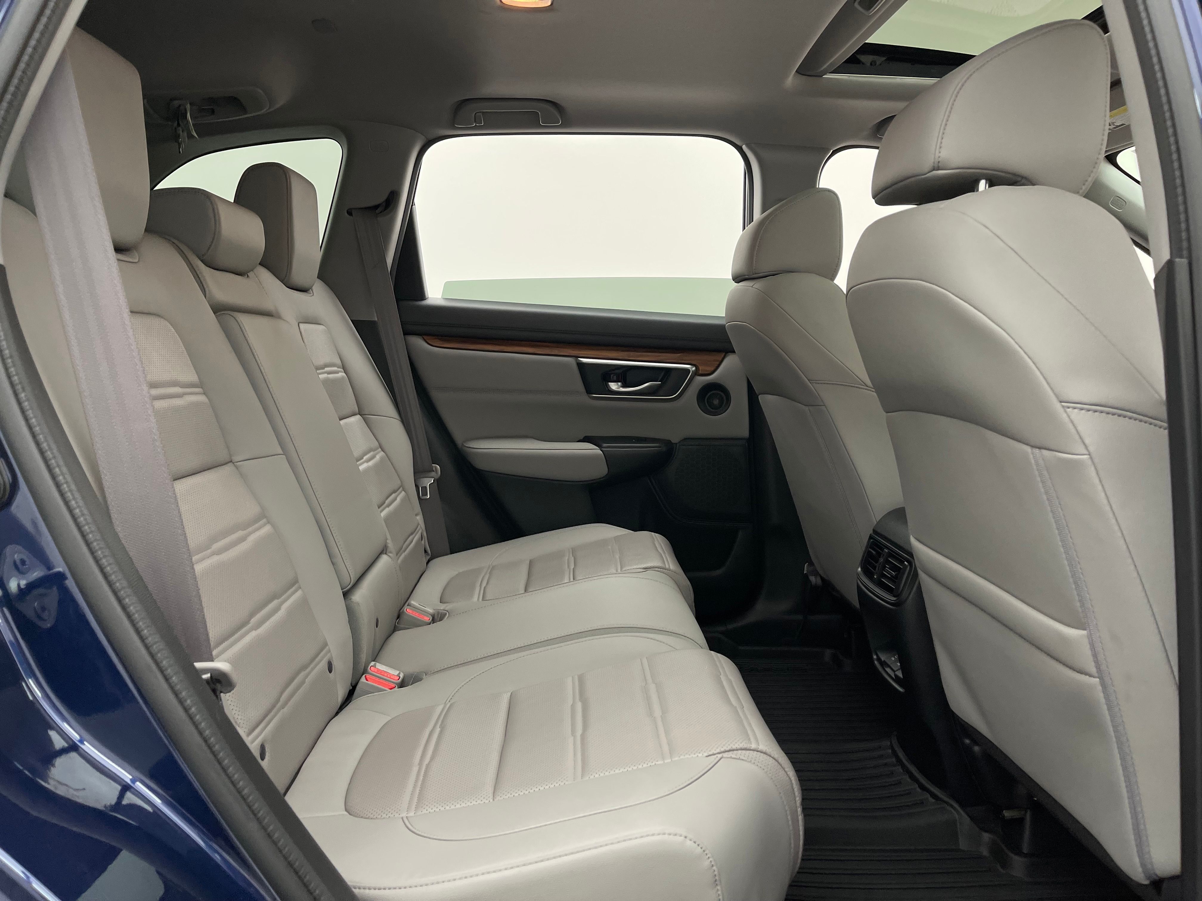 Used 2022 Obsidian Blue Pearl Honda EX-L image 37
