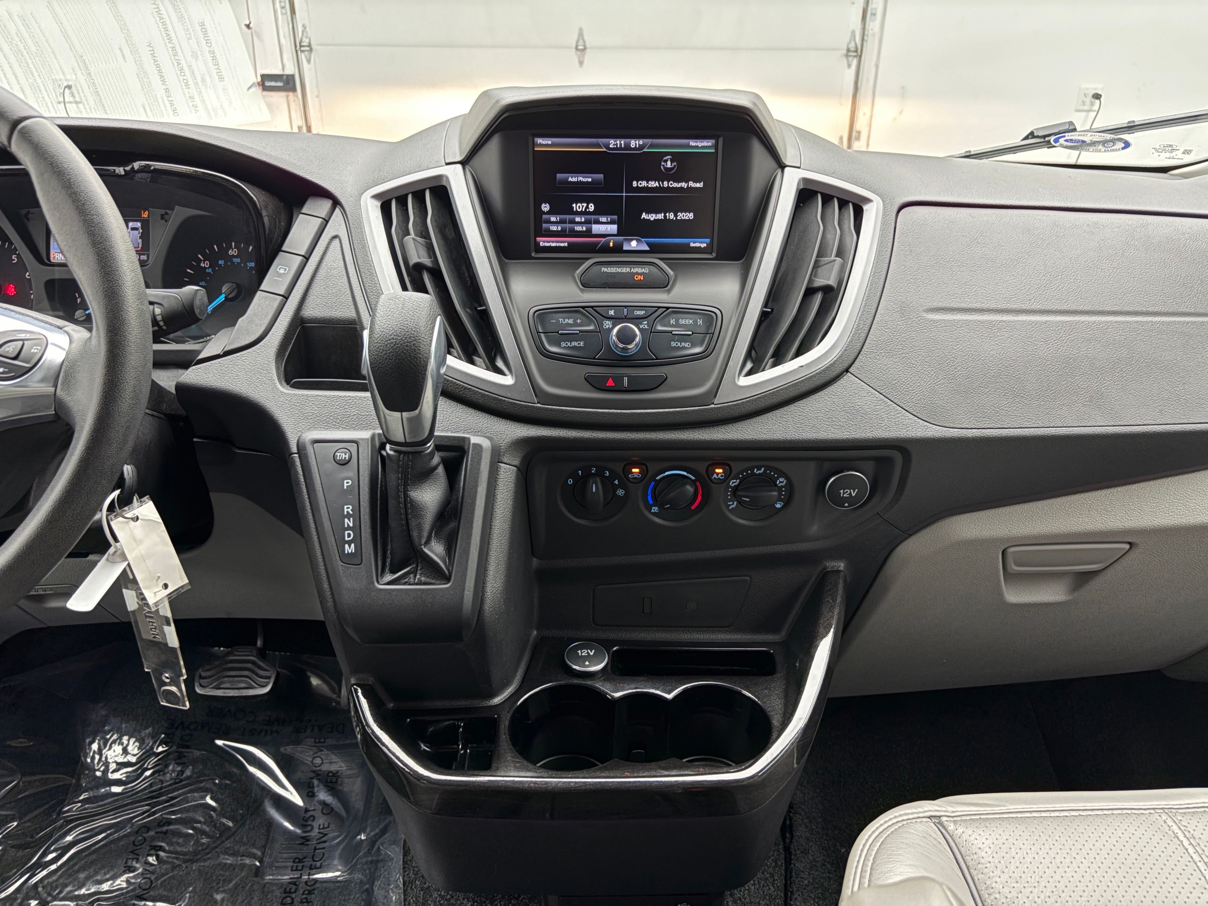 Used 2015 Tuxedo Black Metallic Ford Explorer Limited SE image 26