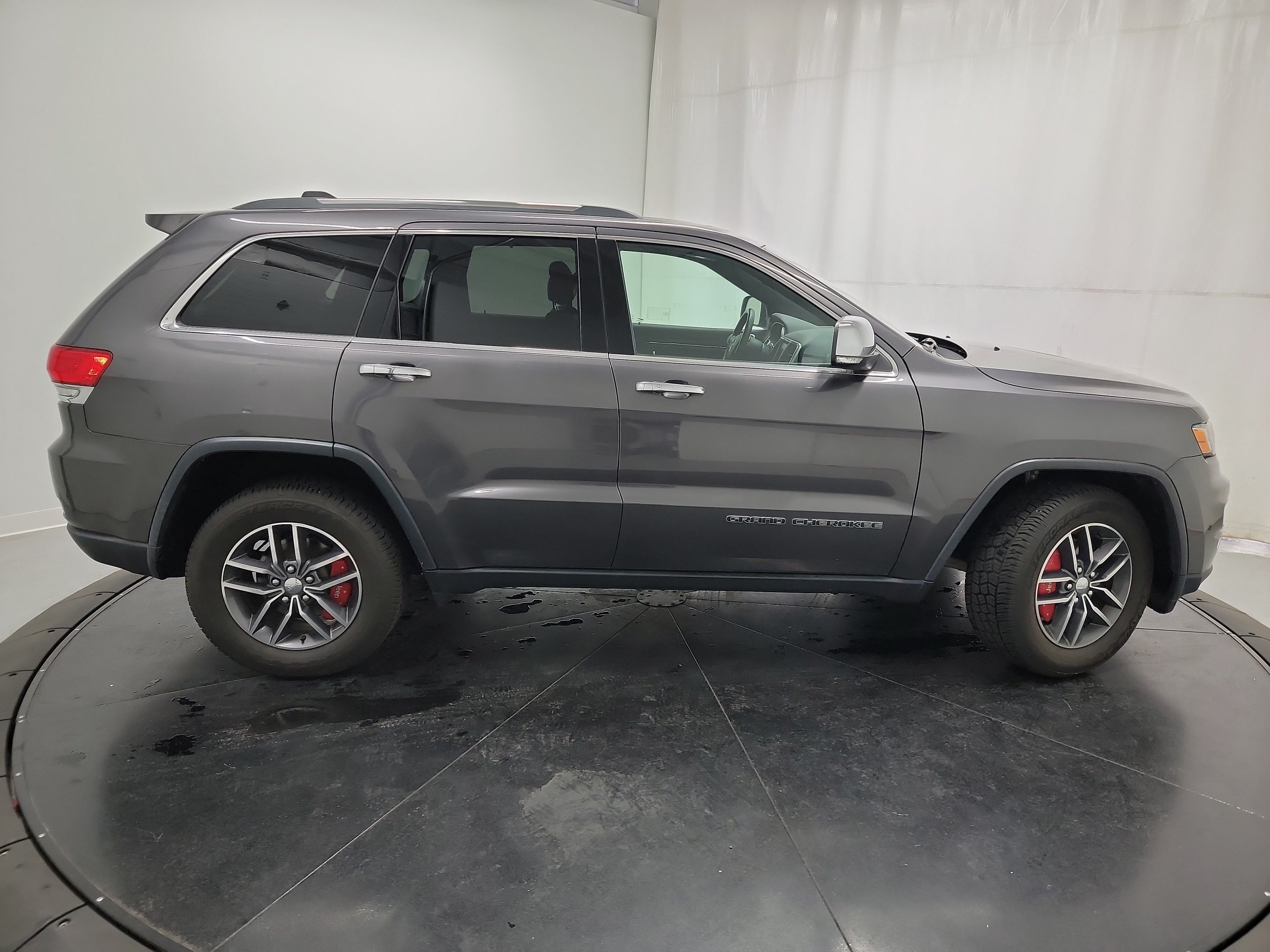 2018 Jeep Grand Cherokee Limited photo