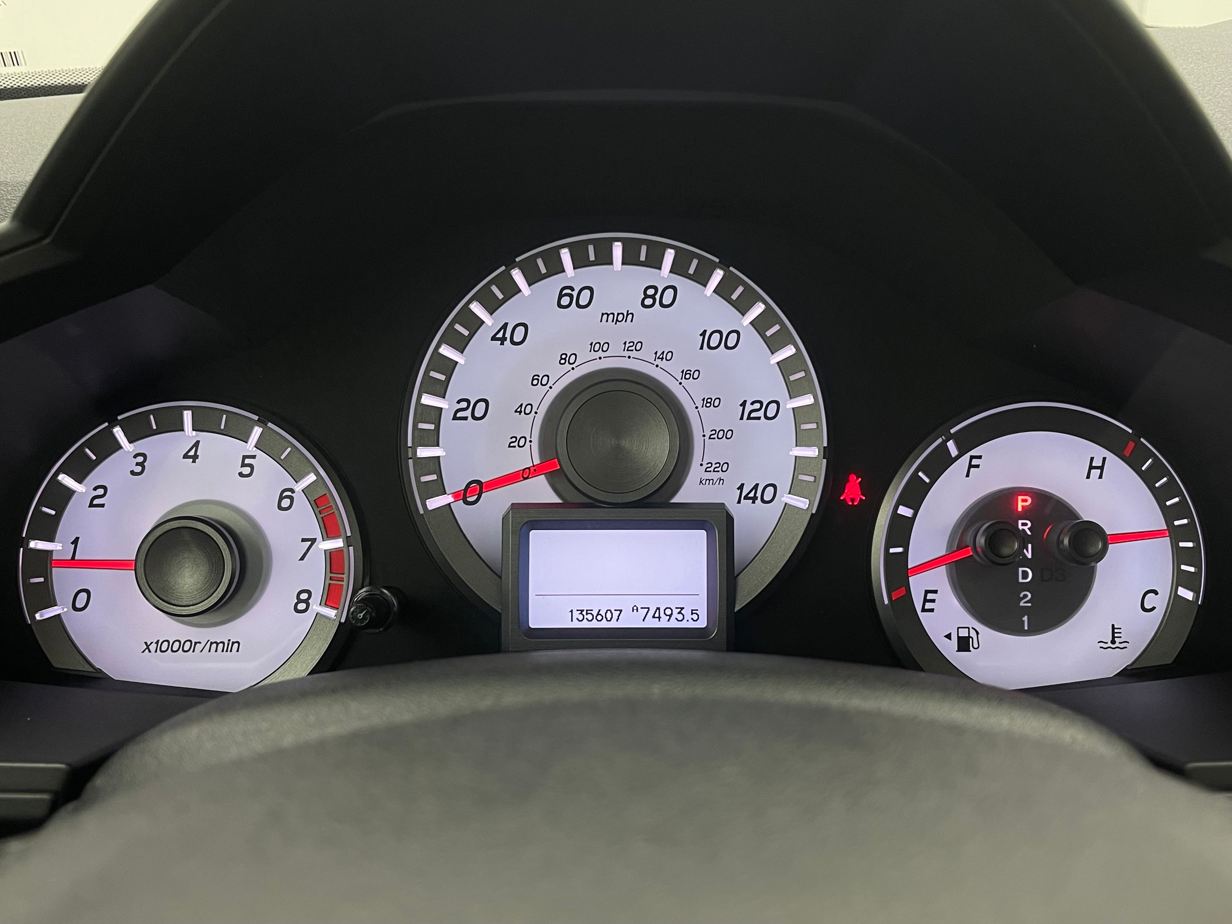 Used 2015 Modern Steel Metallic Honda Touring image 23