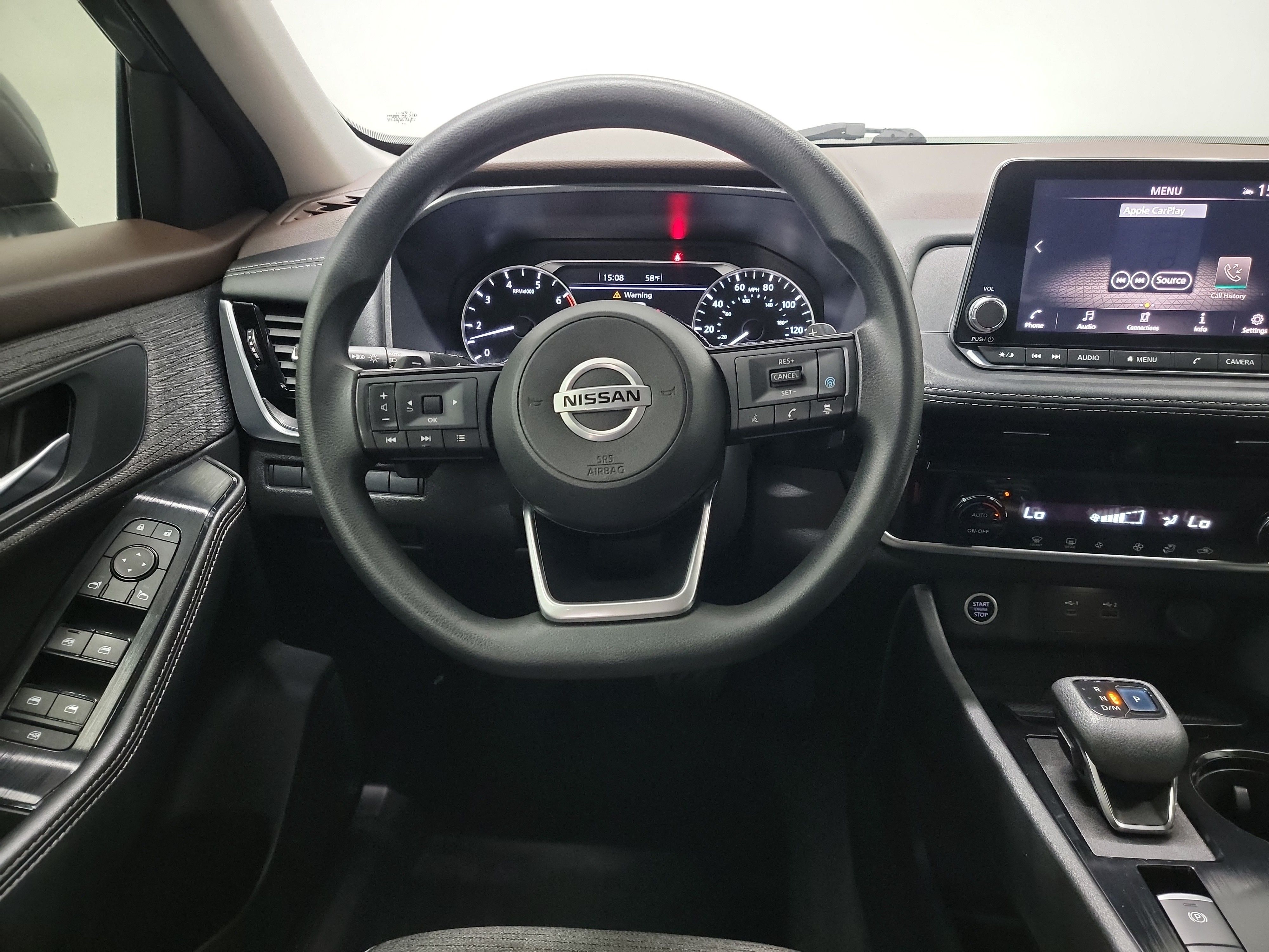 2021 Nissan Rogue SV photo