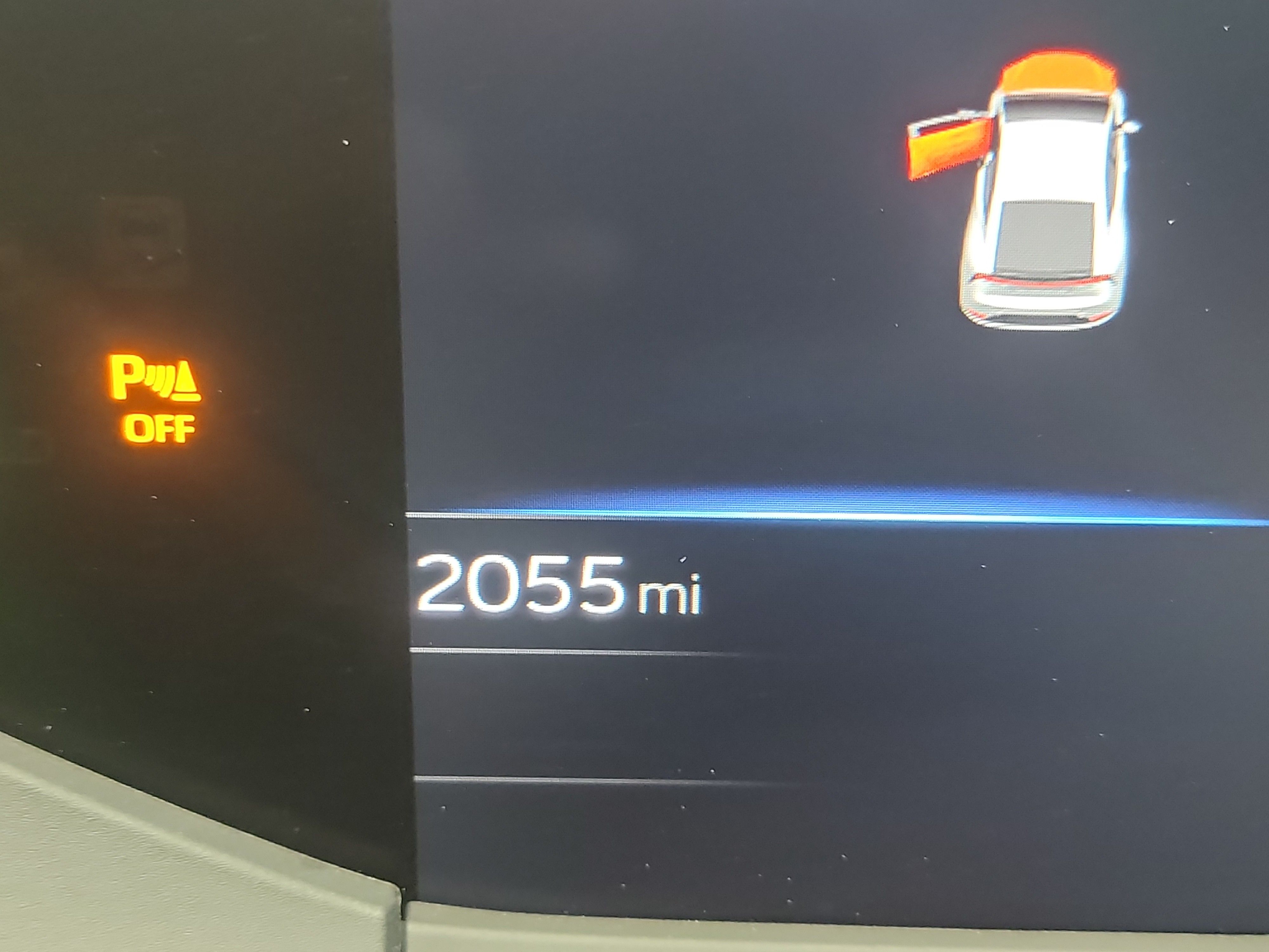 2023 Toyota Prius LE photo