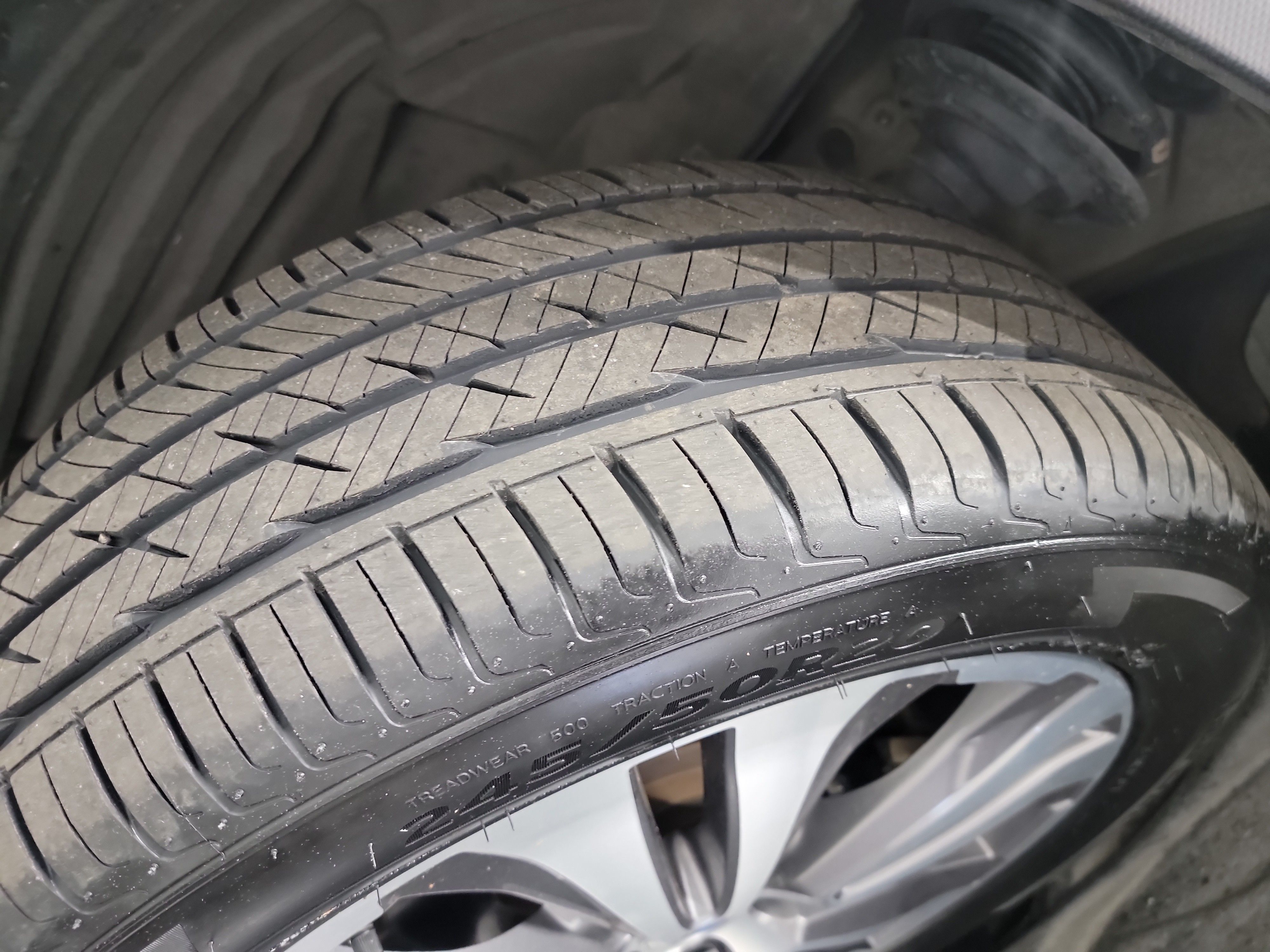 2019 Subaru Ascent Limited photo