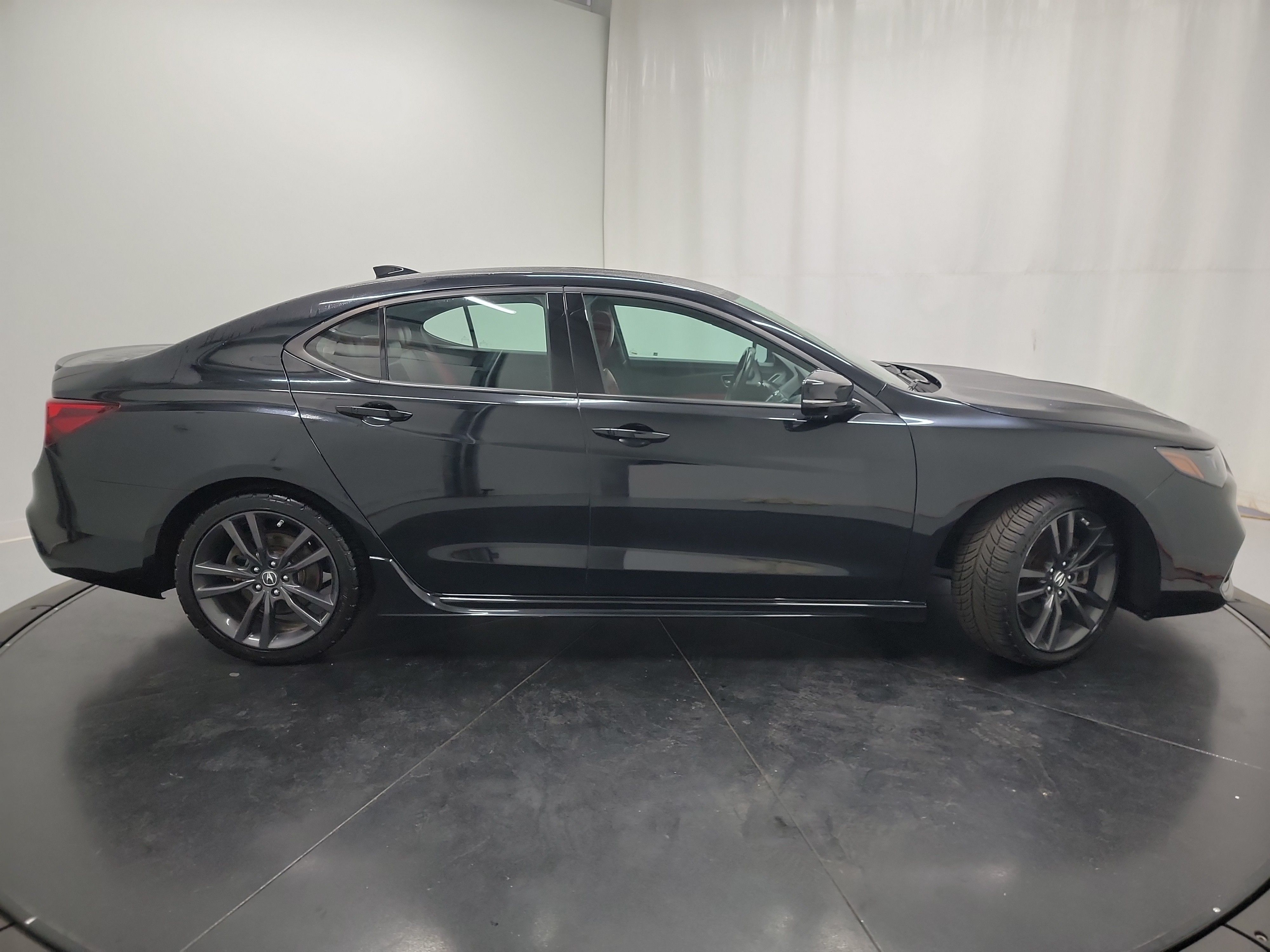 2020 Acura TLX 2.4L A-Spec Pkg photo