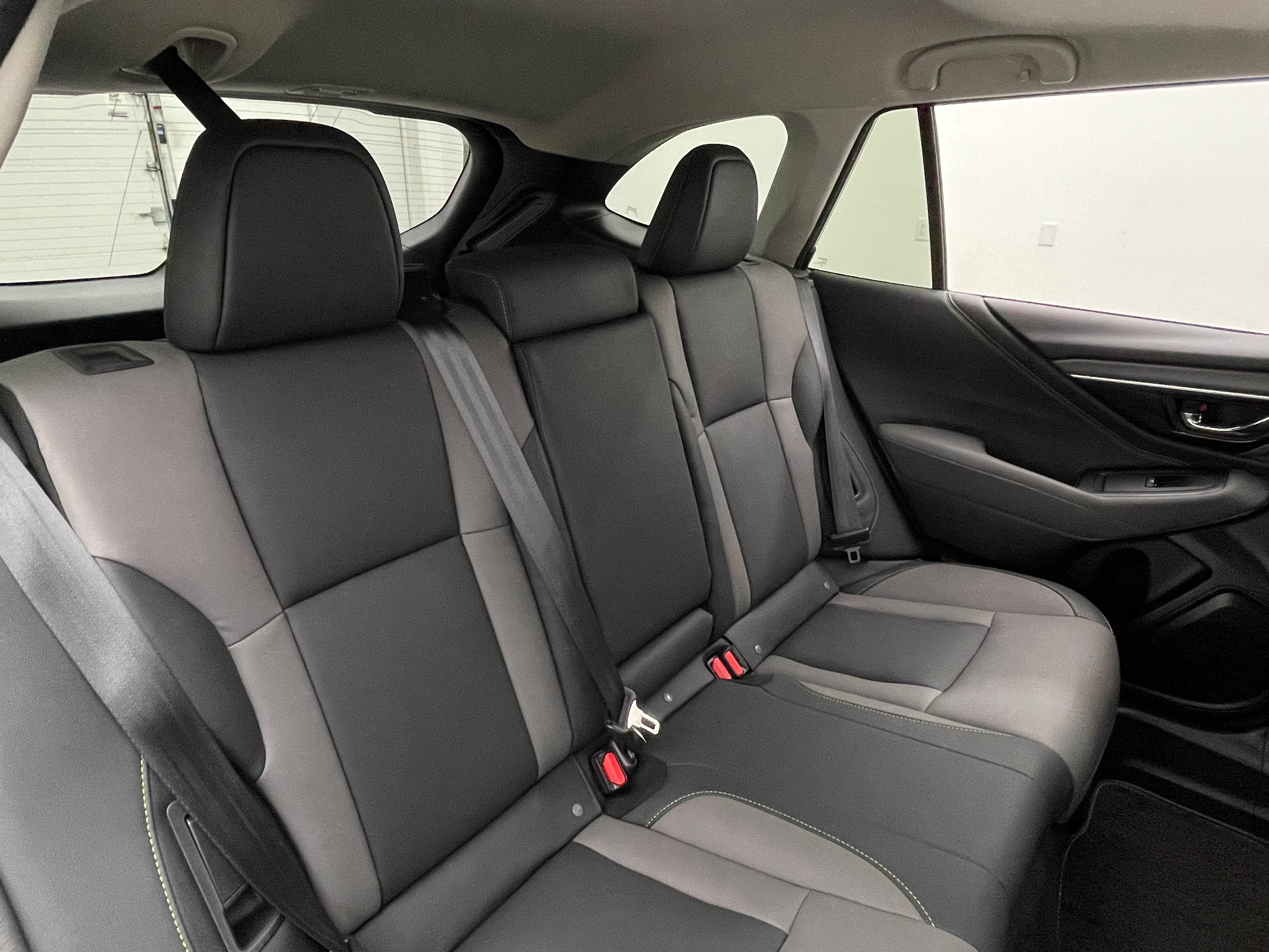 Used 2023 Ice Silver Metallic Subaru Onyx Edition XT image 40