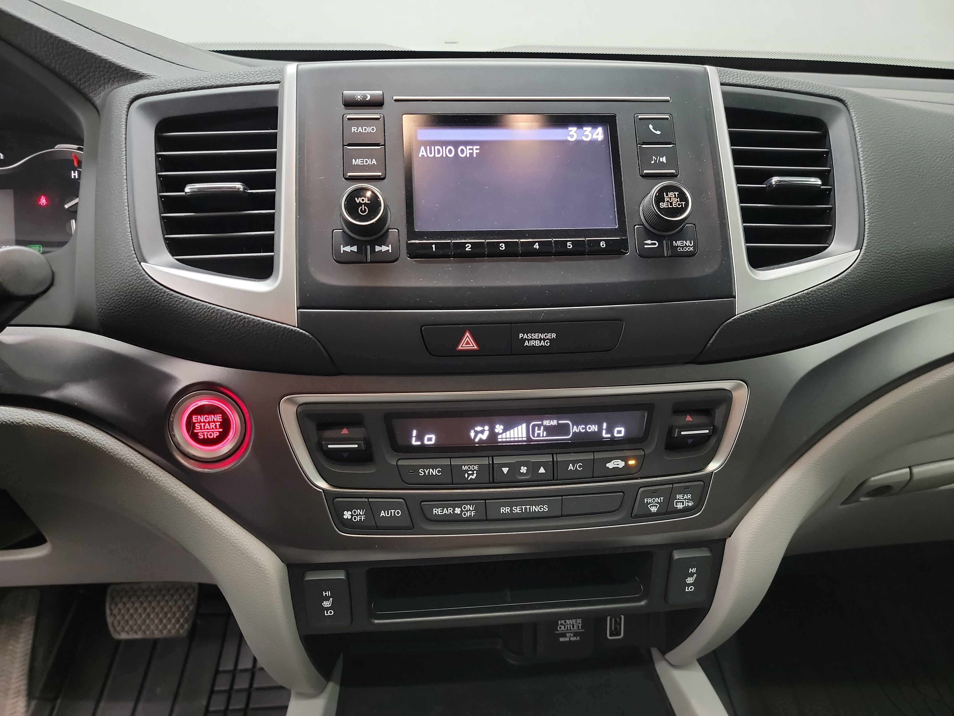 2019 Honda Ridgeline RTL photo