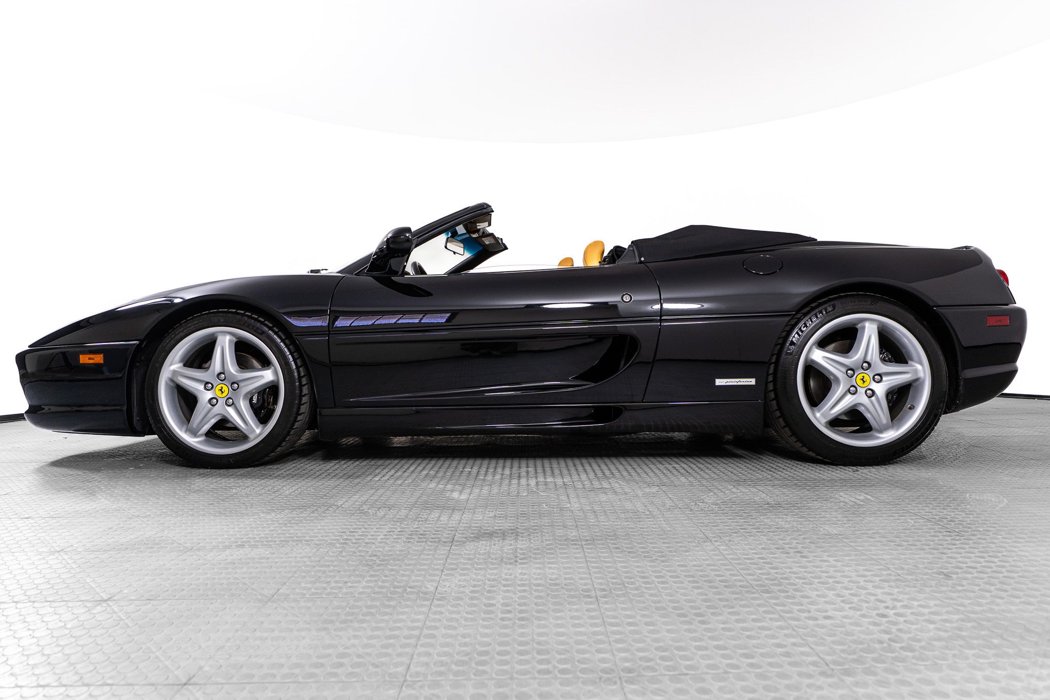 Used Nero 1997 Ferrari F355 Spider for Sale in Houston, TX
