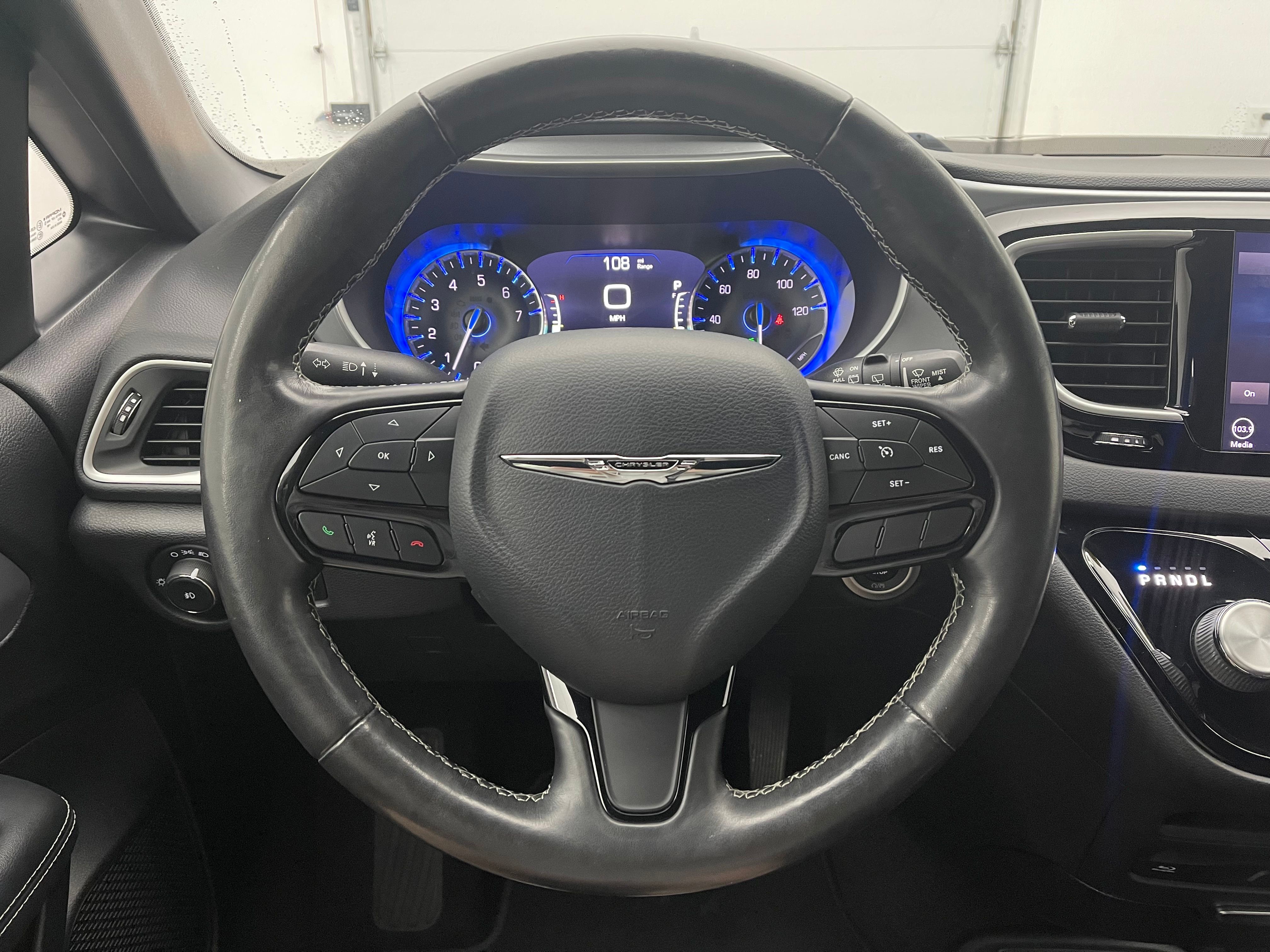 Used 2020 Granite Crystal Metallic Clearcoat Chrysler Touring L Plus image 20