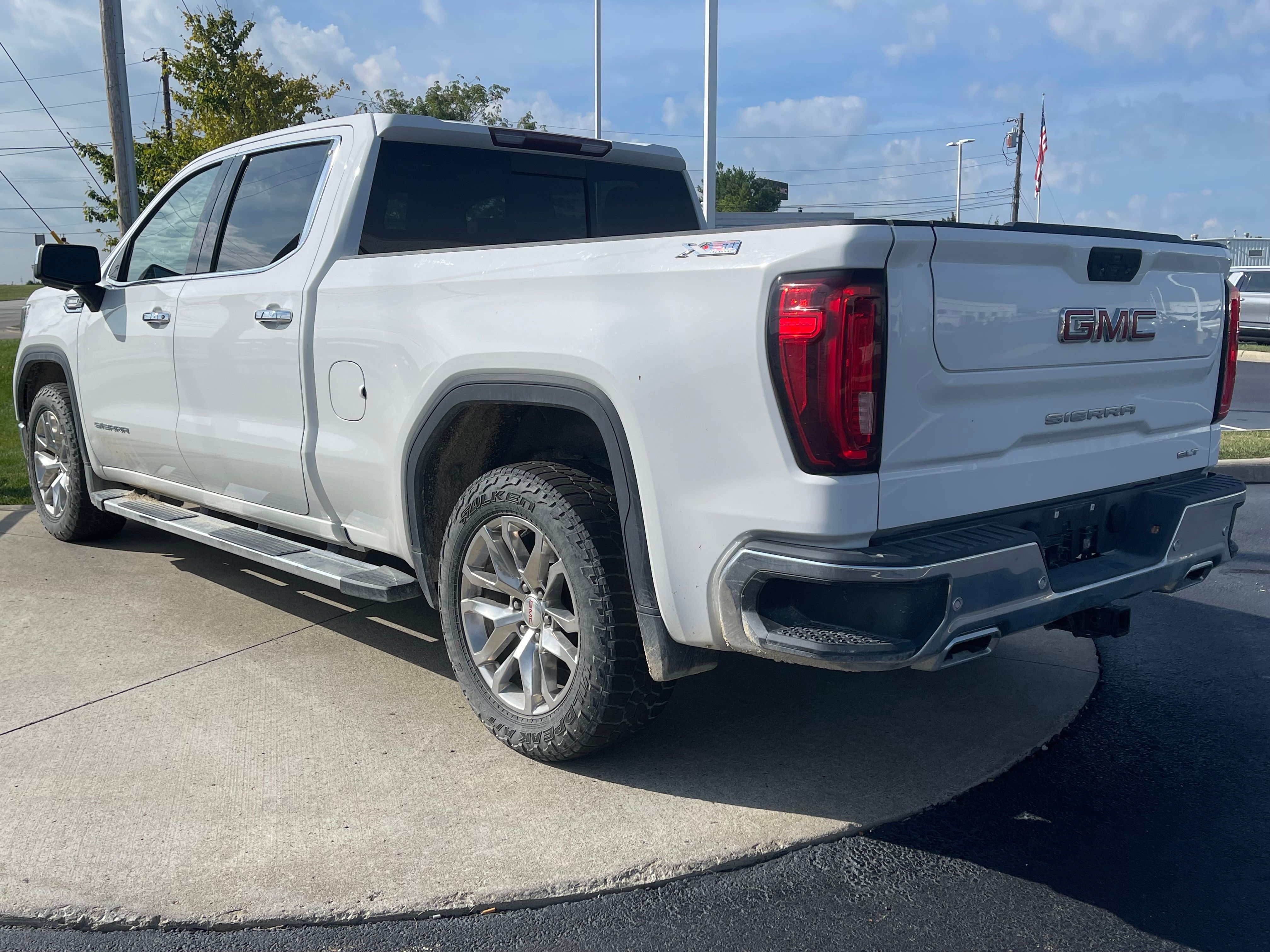 Used 2020 Summit White GMC SLT image 5