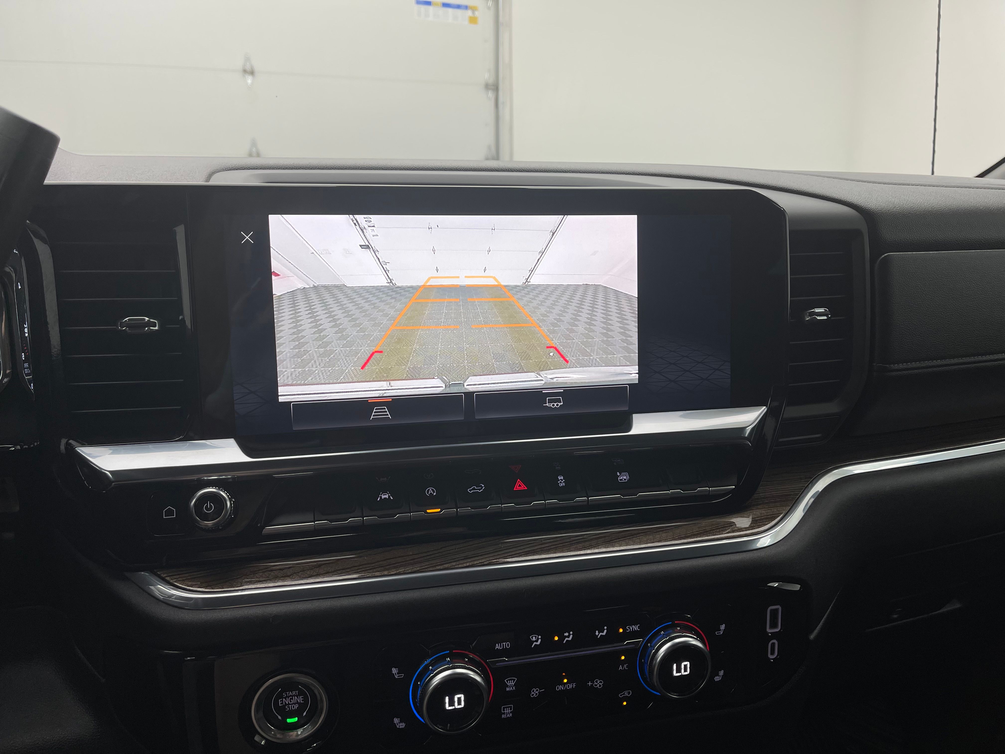 Used 2023 Sterling Metallic GMC Elevation image 4