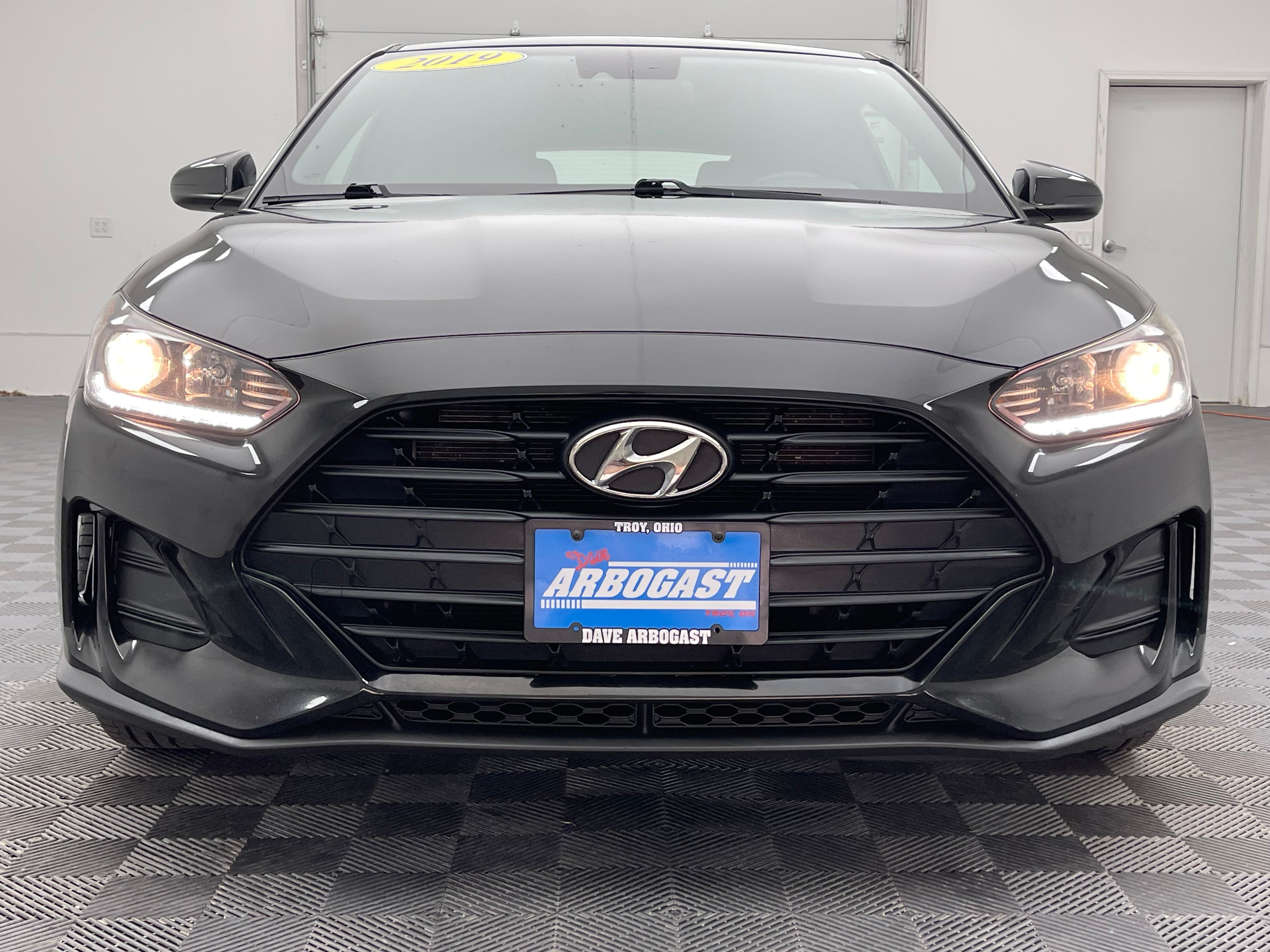 Used 2019 Ultra Black Pearl Hyundai 2.0 image 11