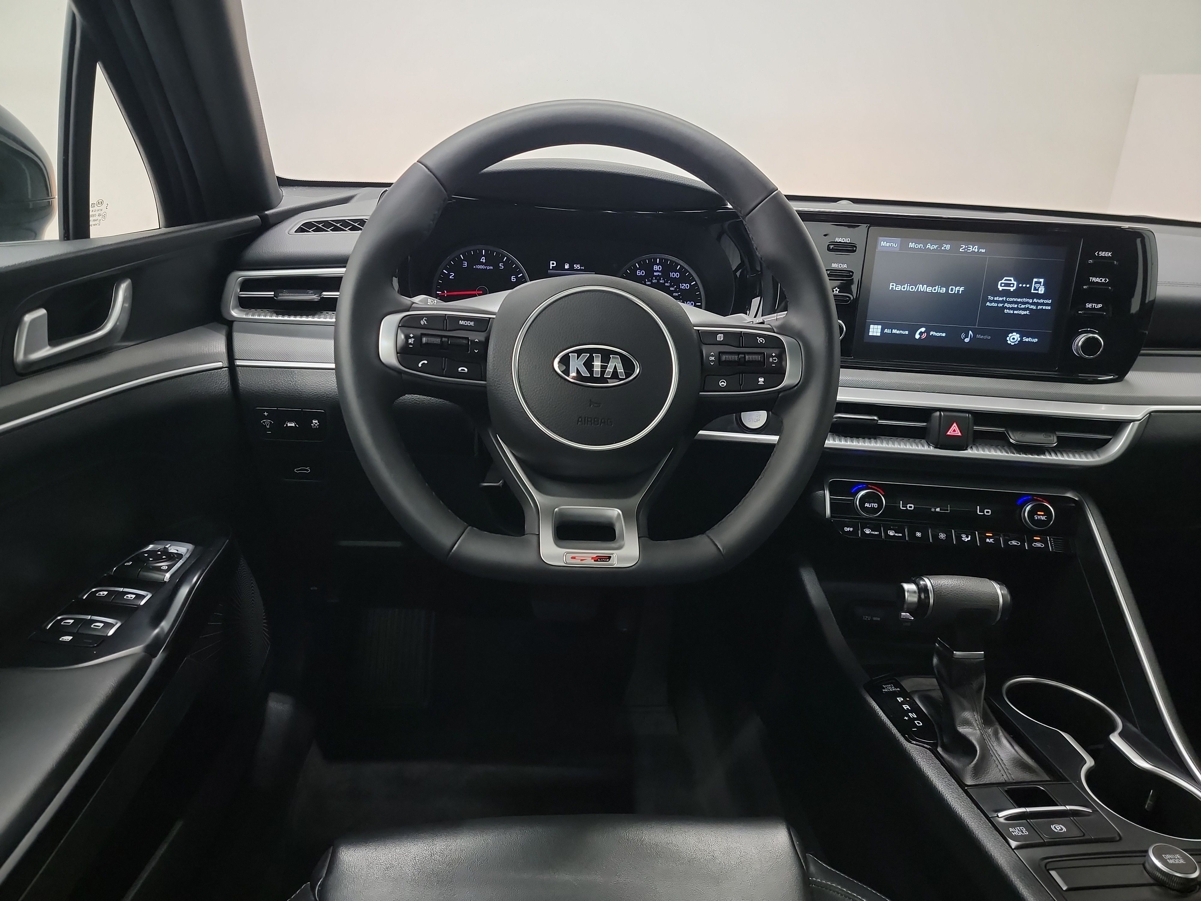 2021 Kia K5 GT-Line photo