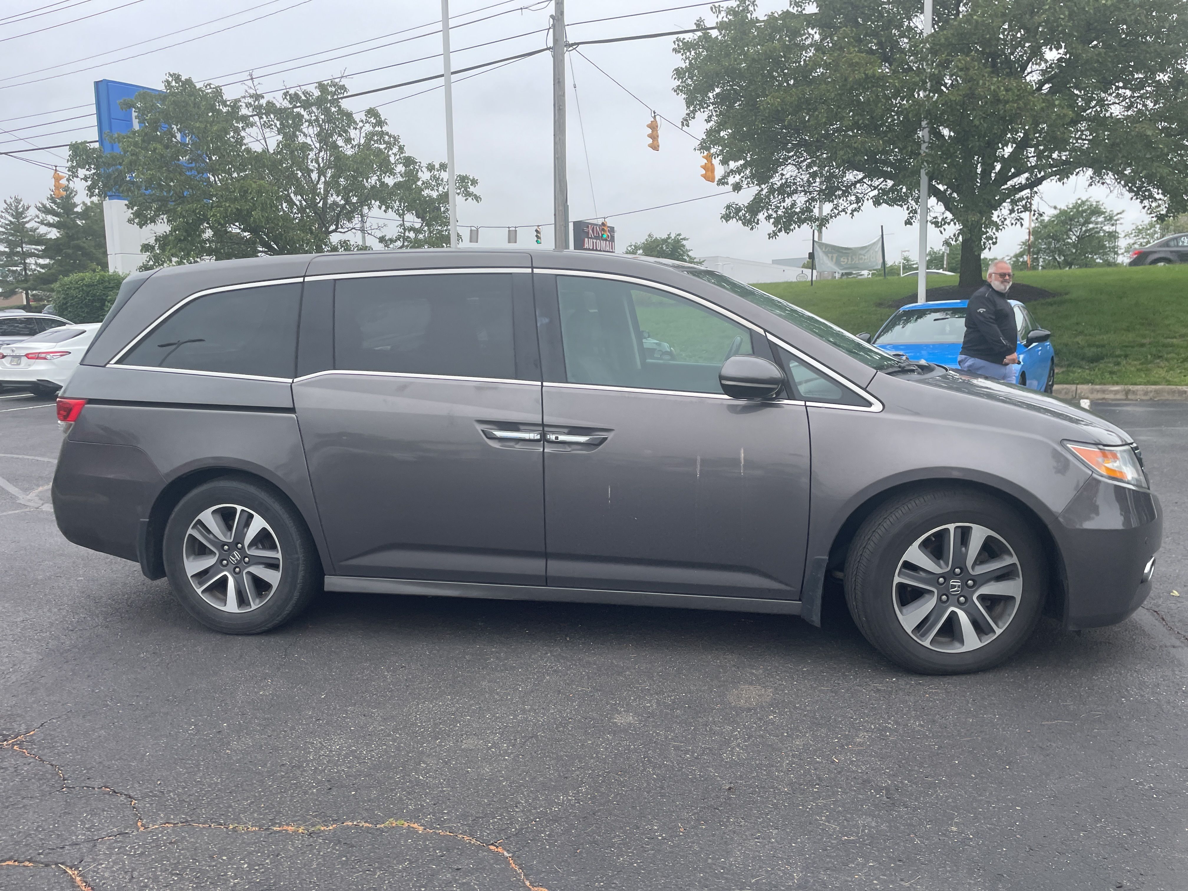 2015 Honda Odyssey Touring Elite photo