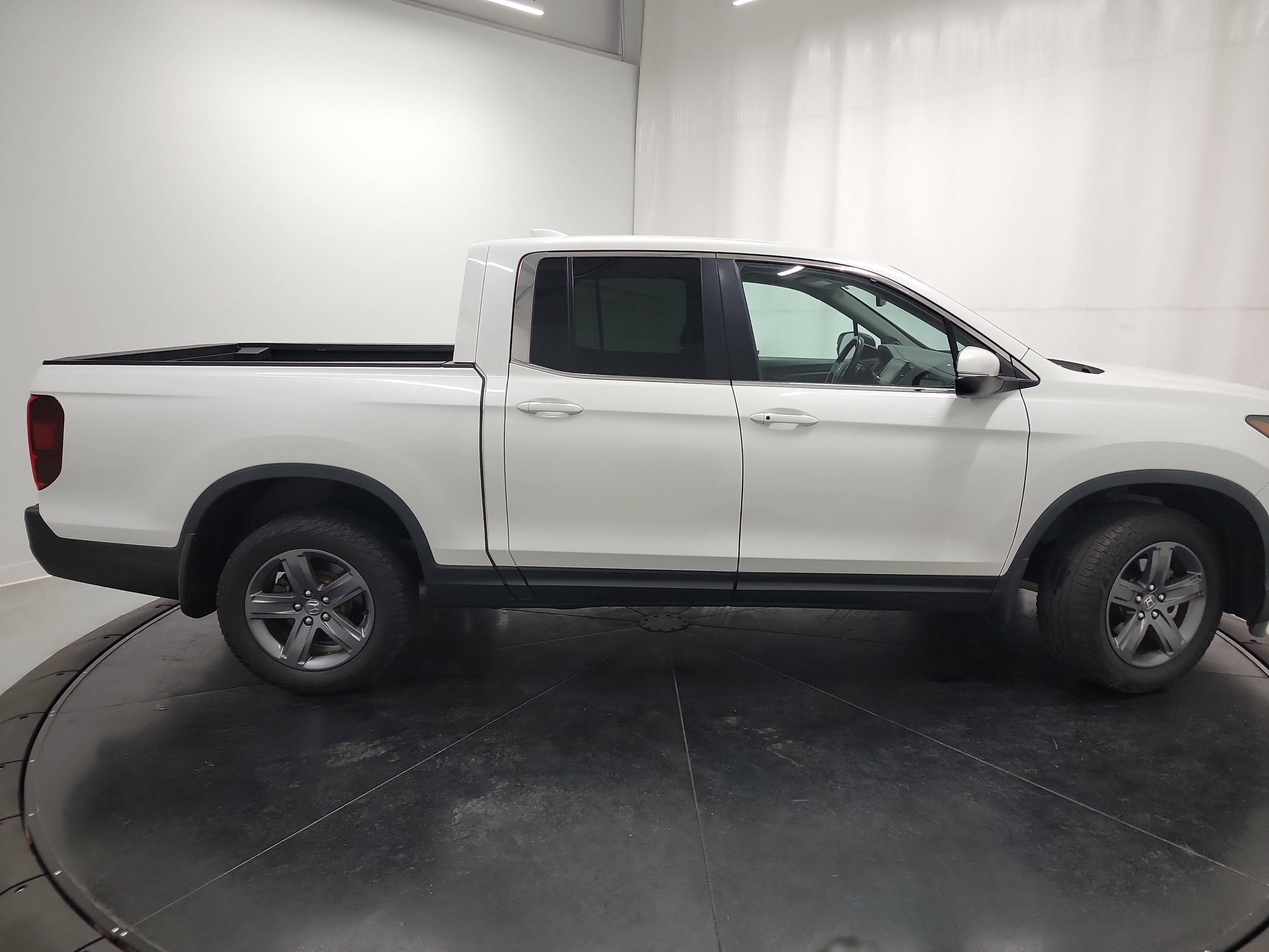 2022 Honda Ridgeline RTL photo