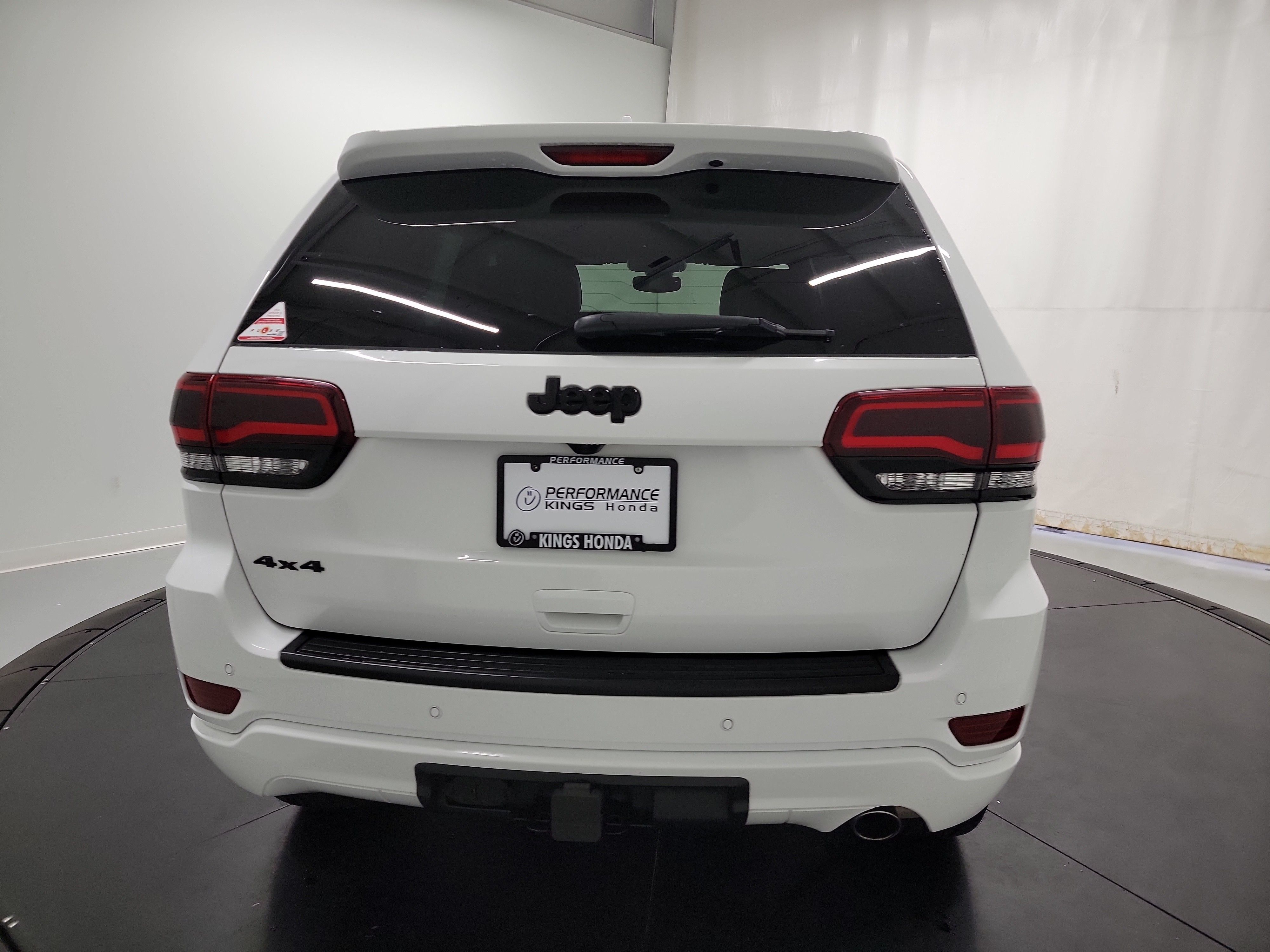 2020 Jeep Grand Cherokee Altitude photo