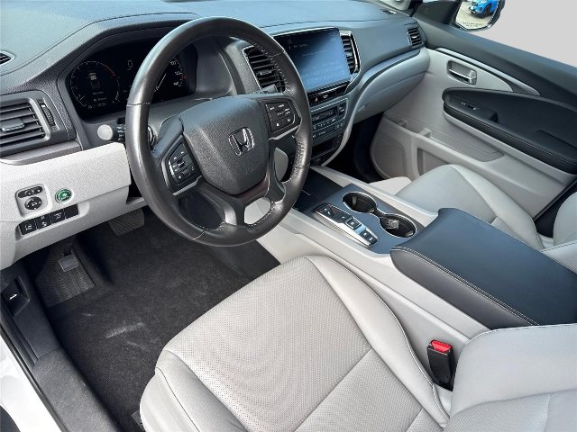 Used 2025 Honda Ridgeline Truck