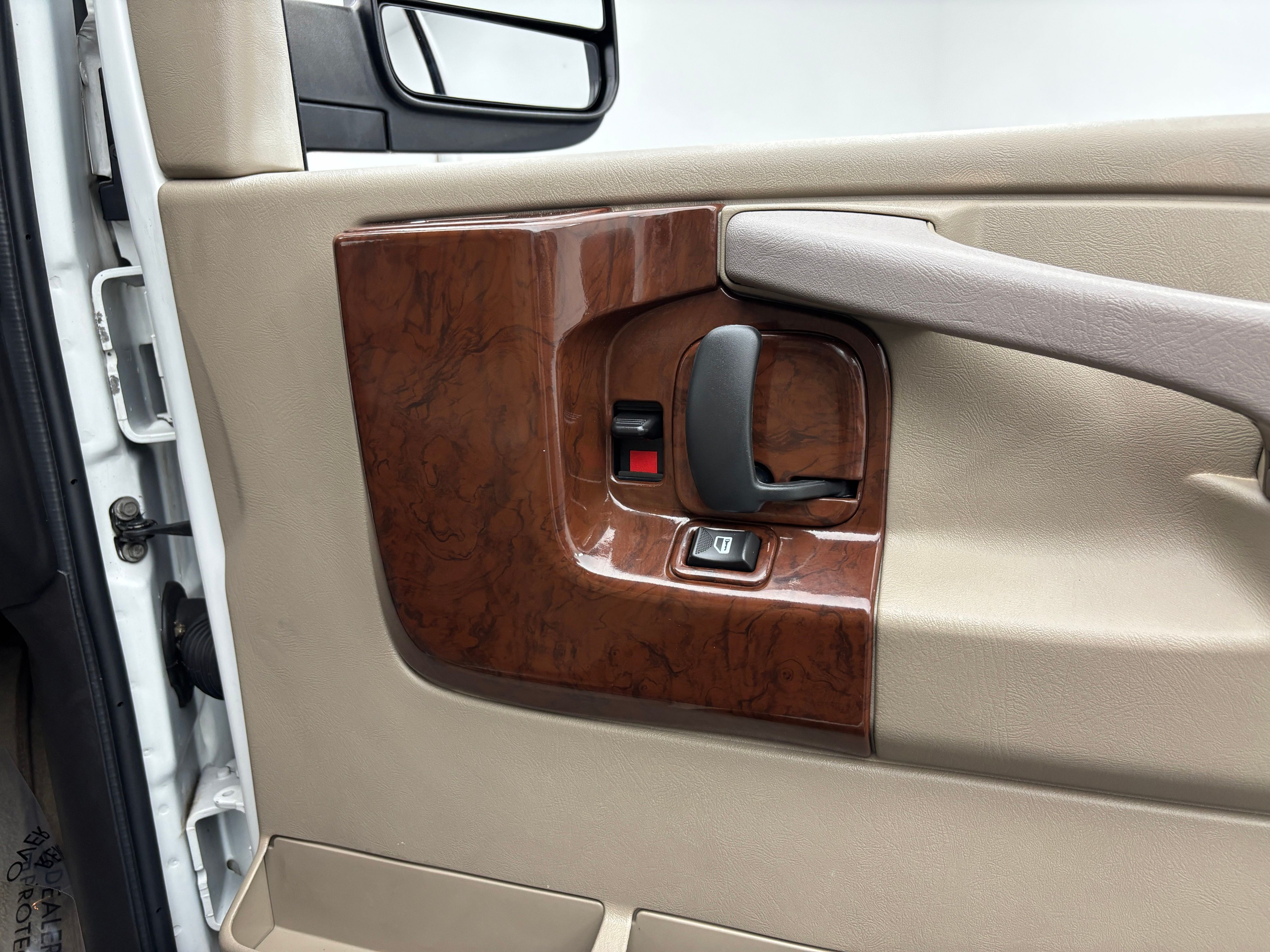 Used 2012 Summit White Chevrolet Rocky Ridge image 21