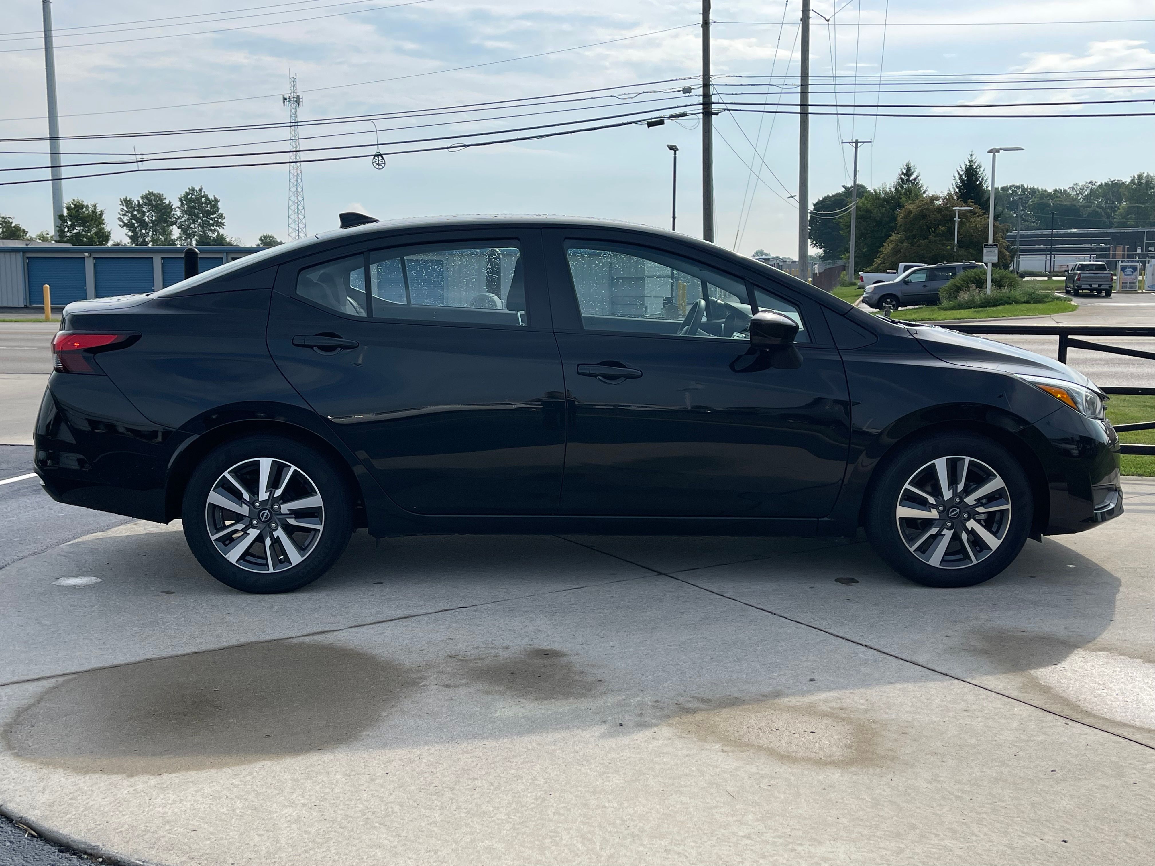 Used 2025 Super Black Metallic Nissan 1.6 SV image 8