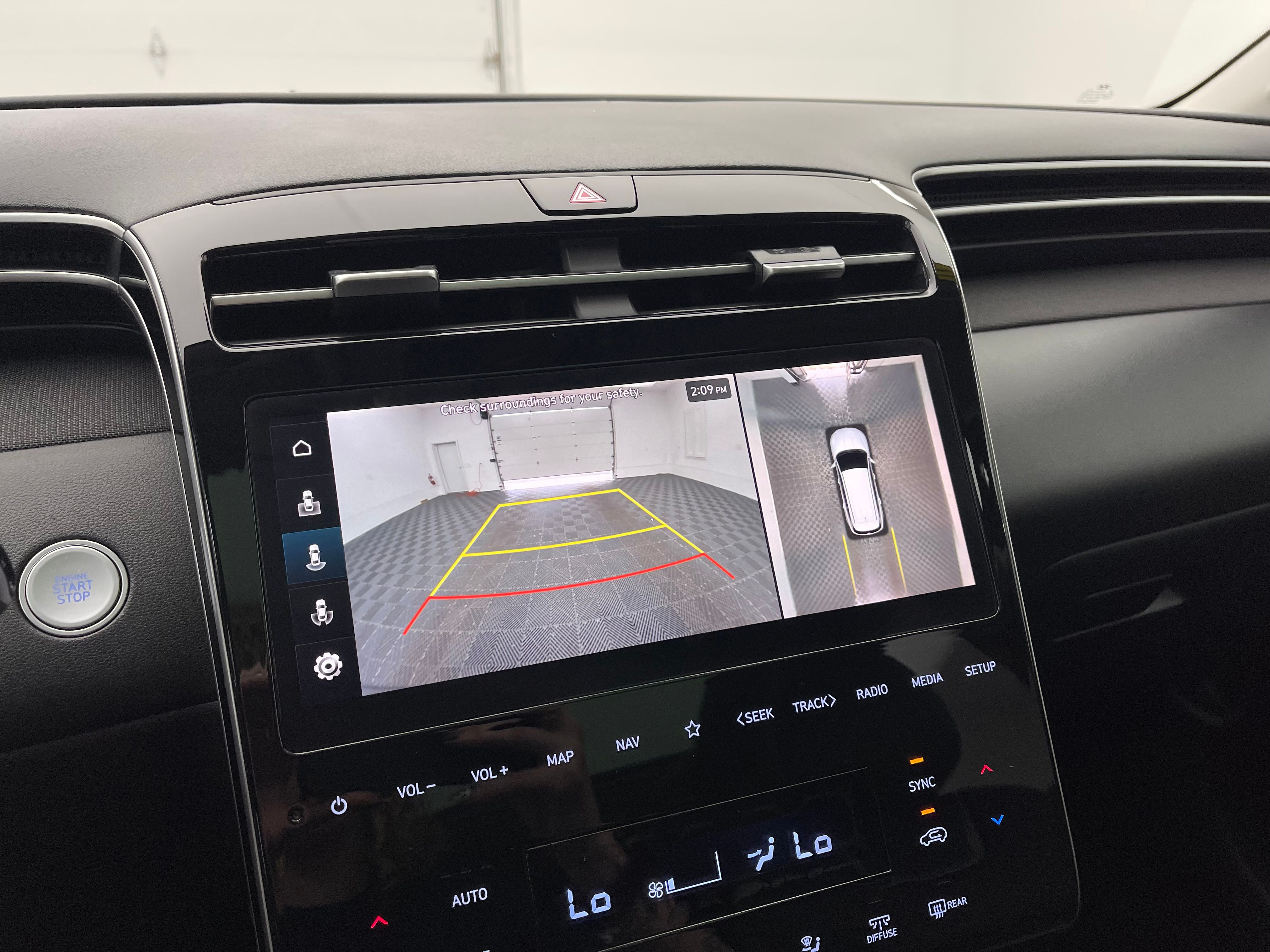 Used 2023 Amazon Gray Hyundai Limited image 4