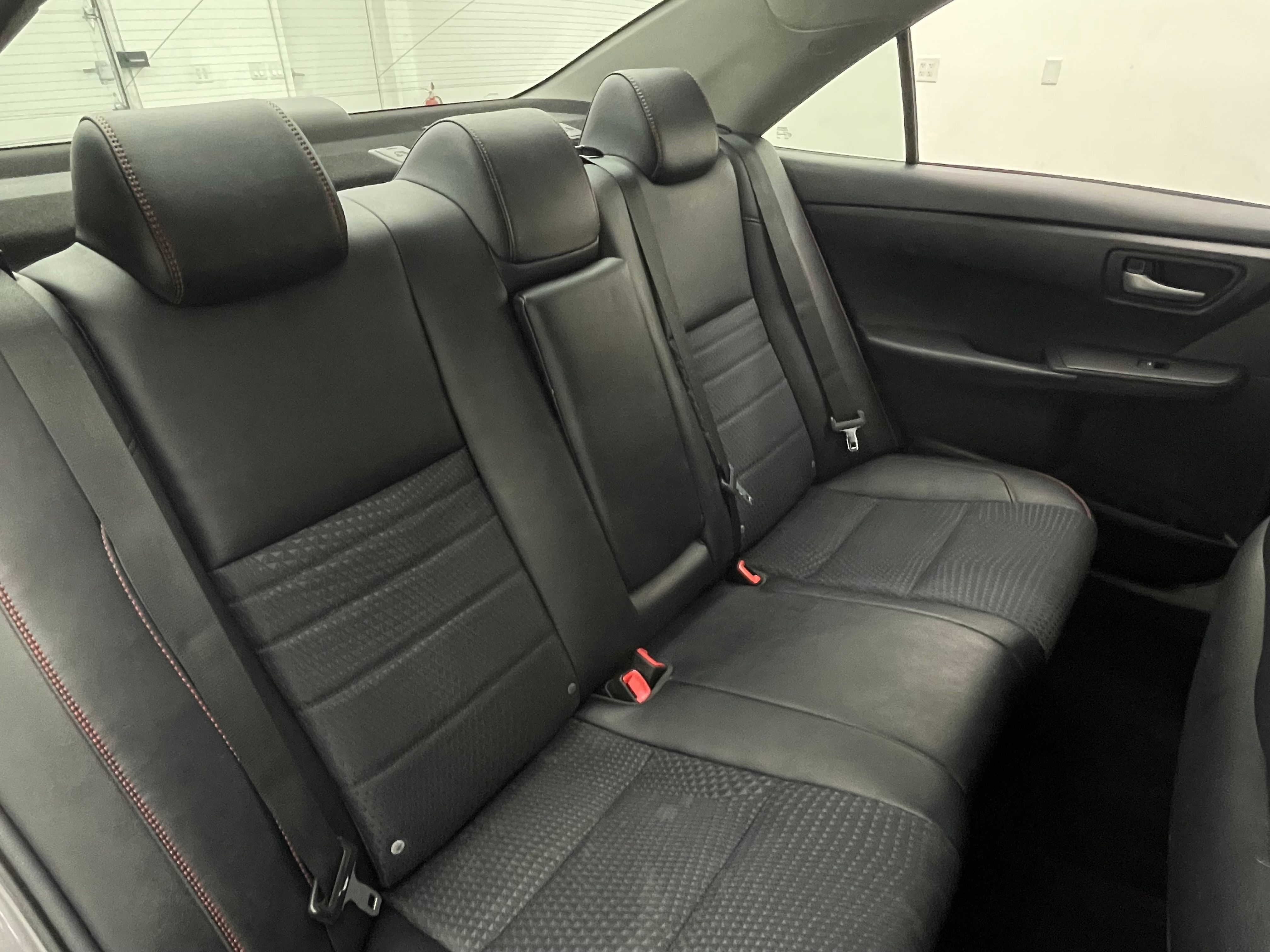 Used 2015 Predawn Gray Mica Toyota SE image 33