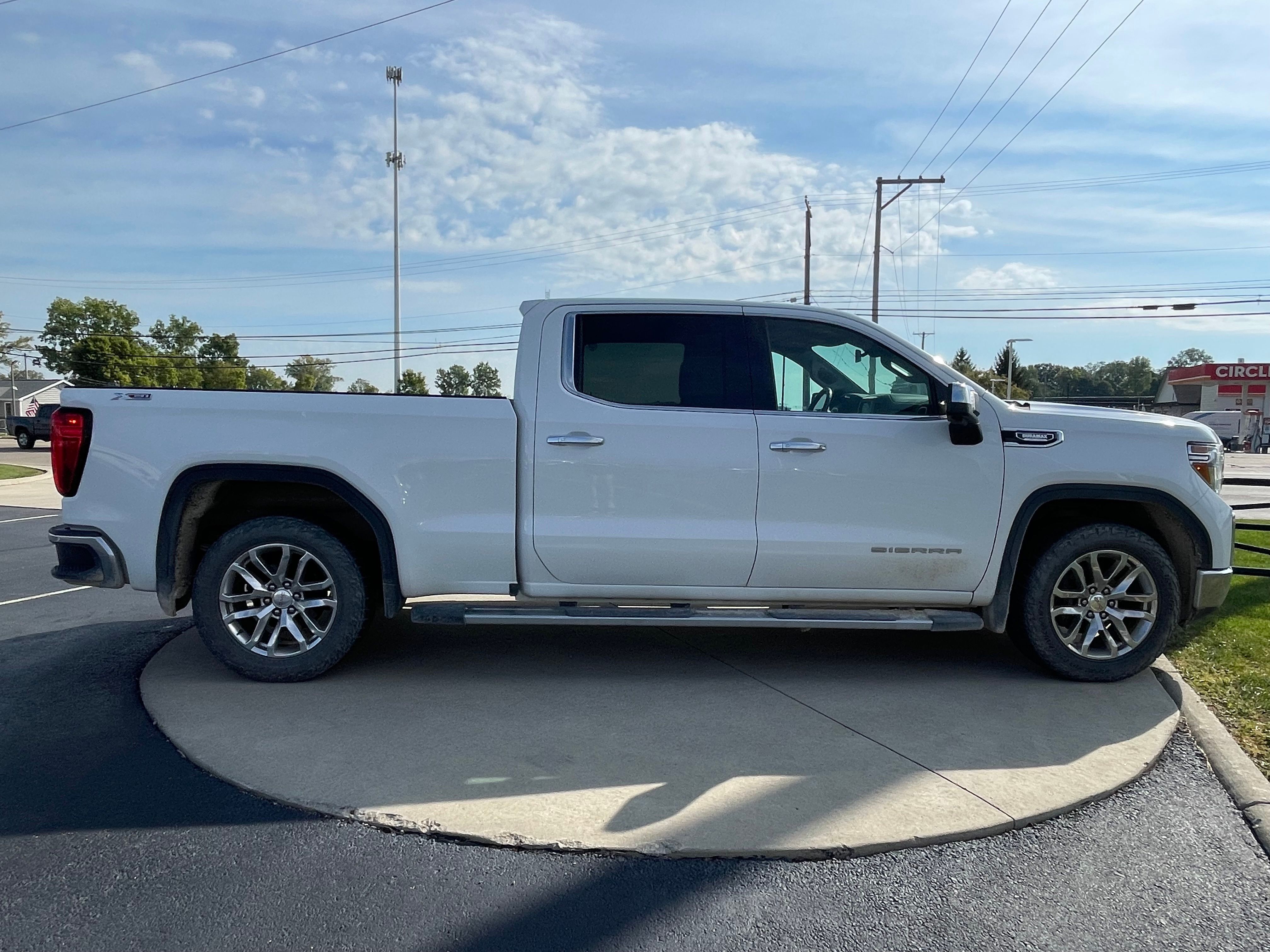 Used 2020 Summit White GMC SLT image 8