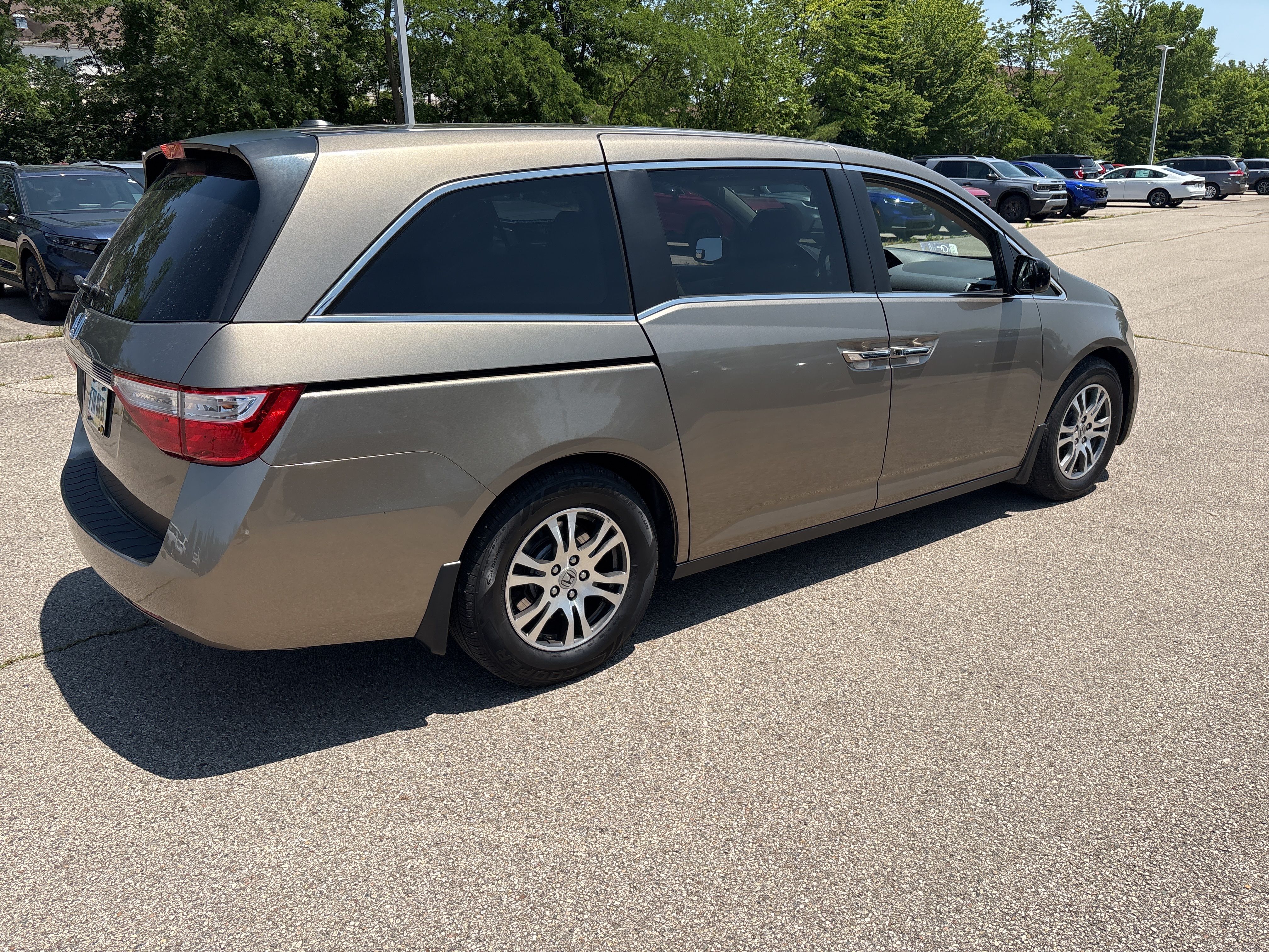 2013 Honda Odyssey EX-L photo
