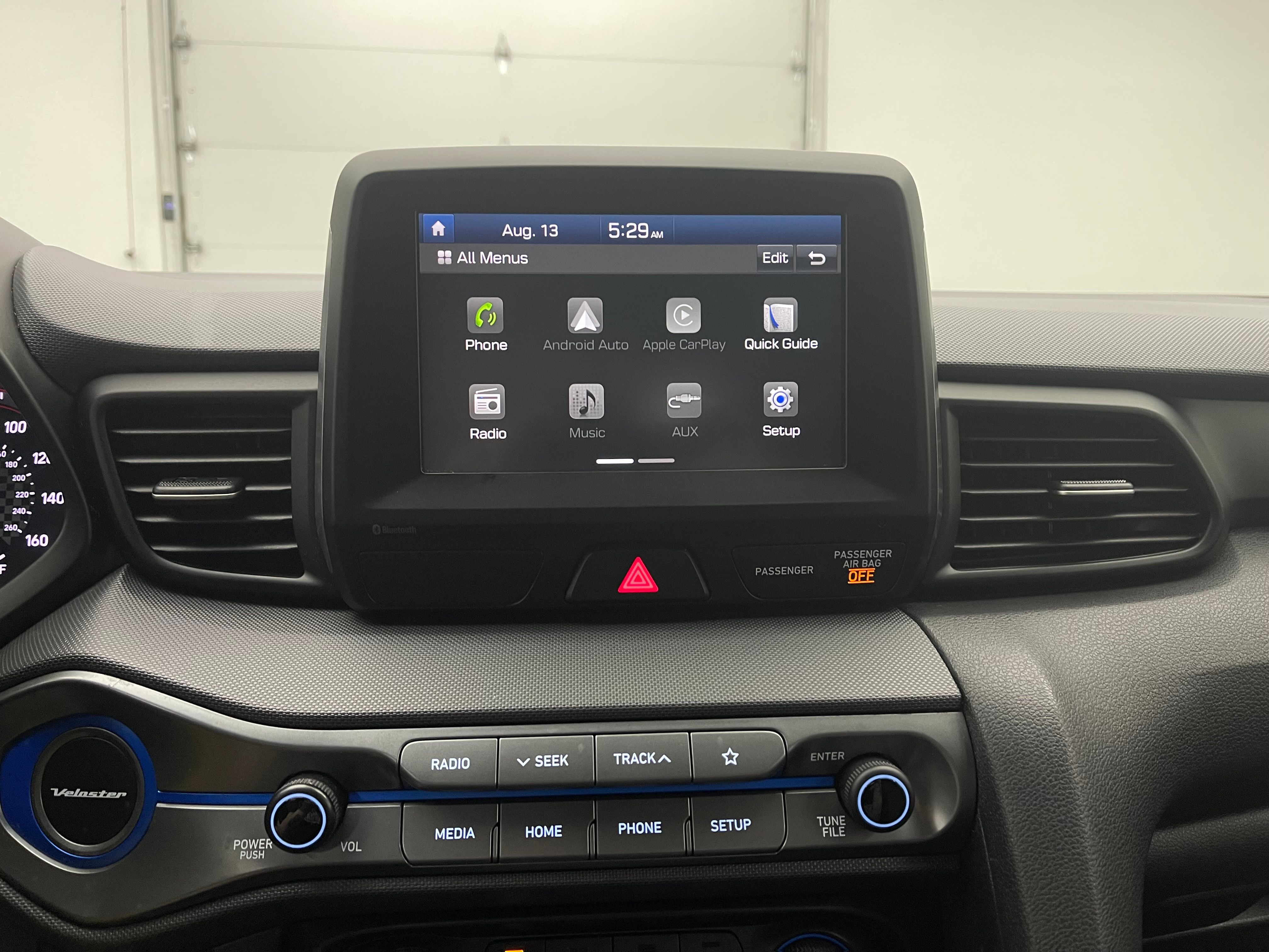 Used 2019 Ultra Black Pearl Hyundai 2.0 image 21