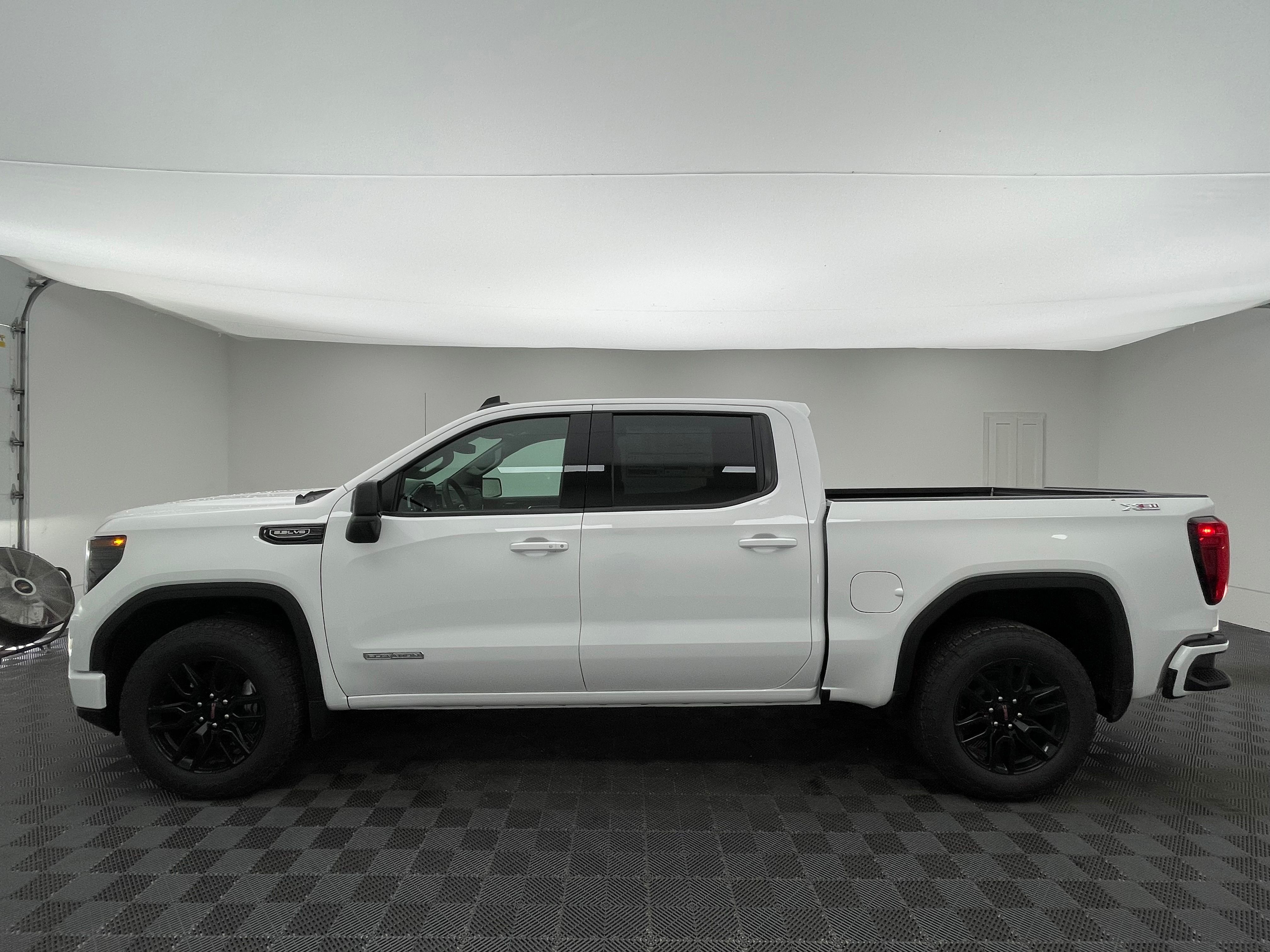 New 2026 Summit White GMC Elevation image 11