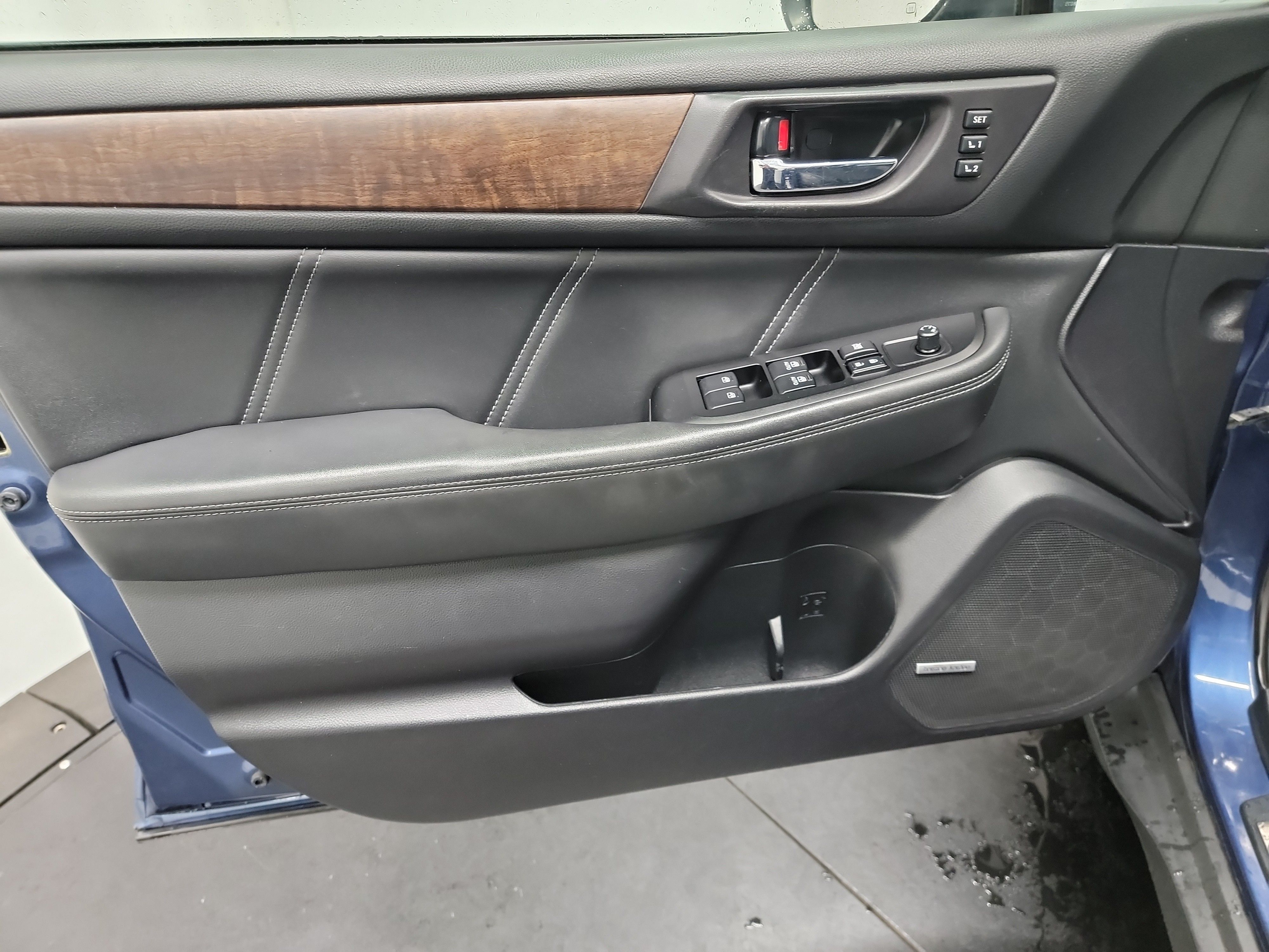 2019 Subaru Outback 2.5i photo
