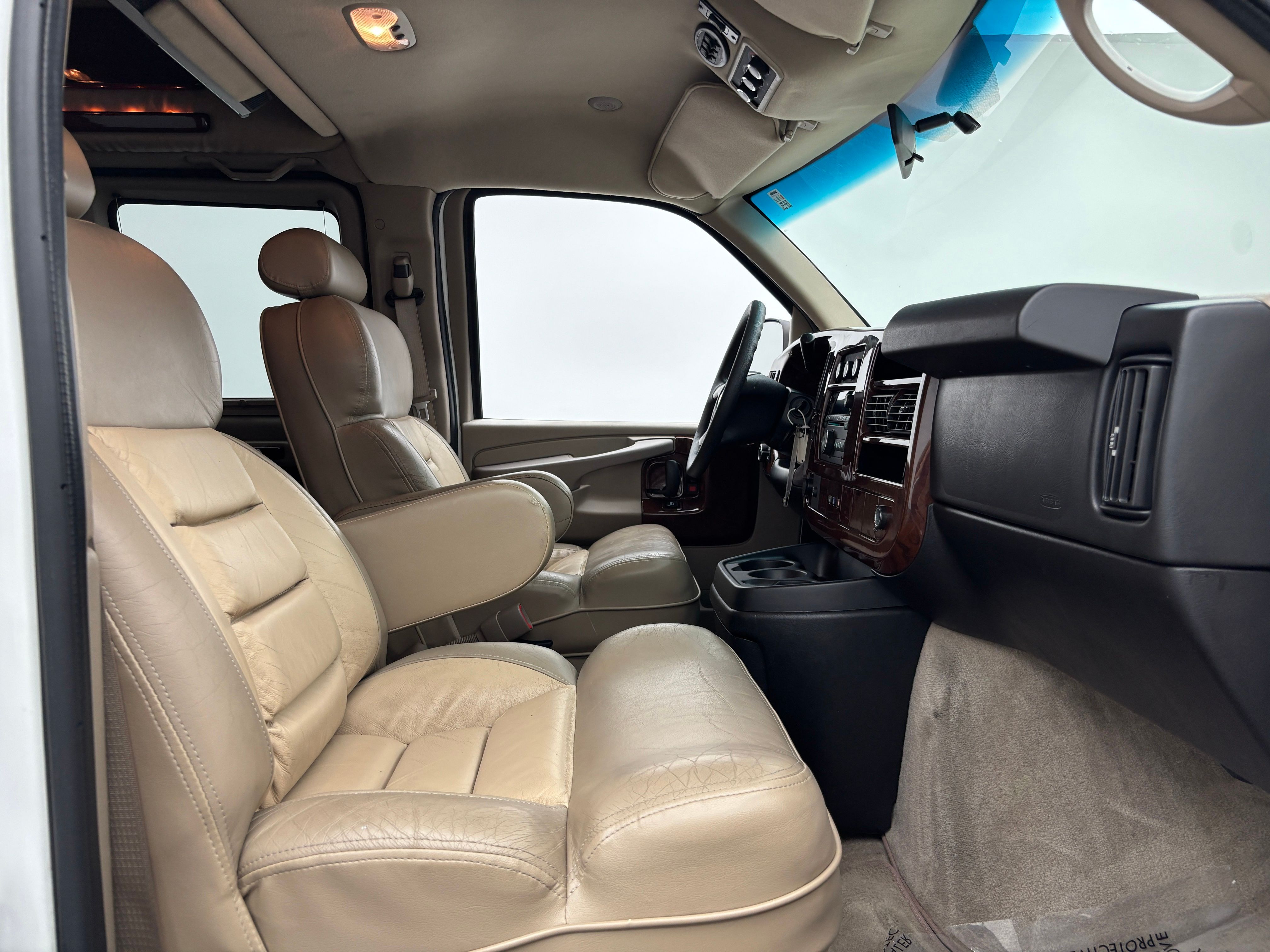 Used 2012 Summit White Chevrolet Rocky Ridge image 22