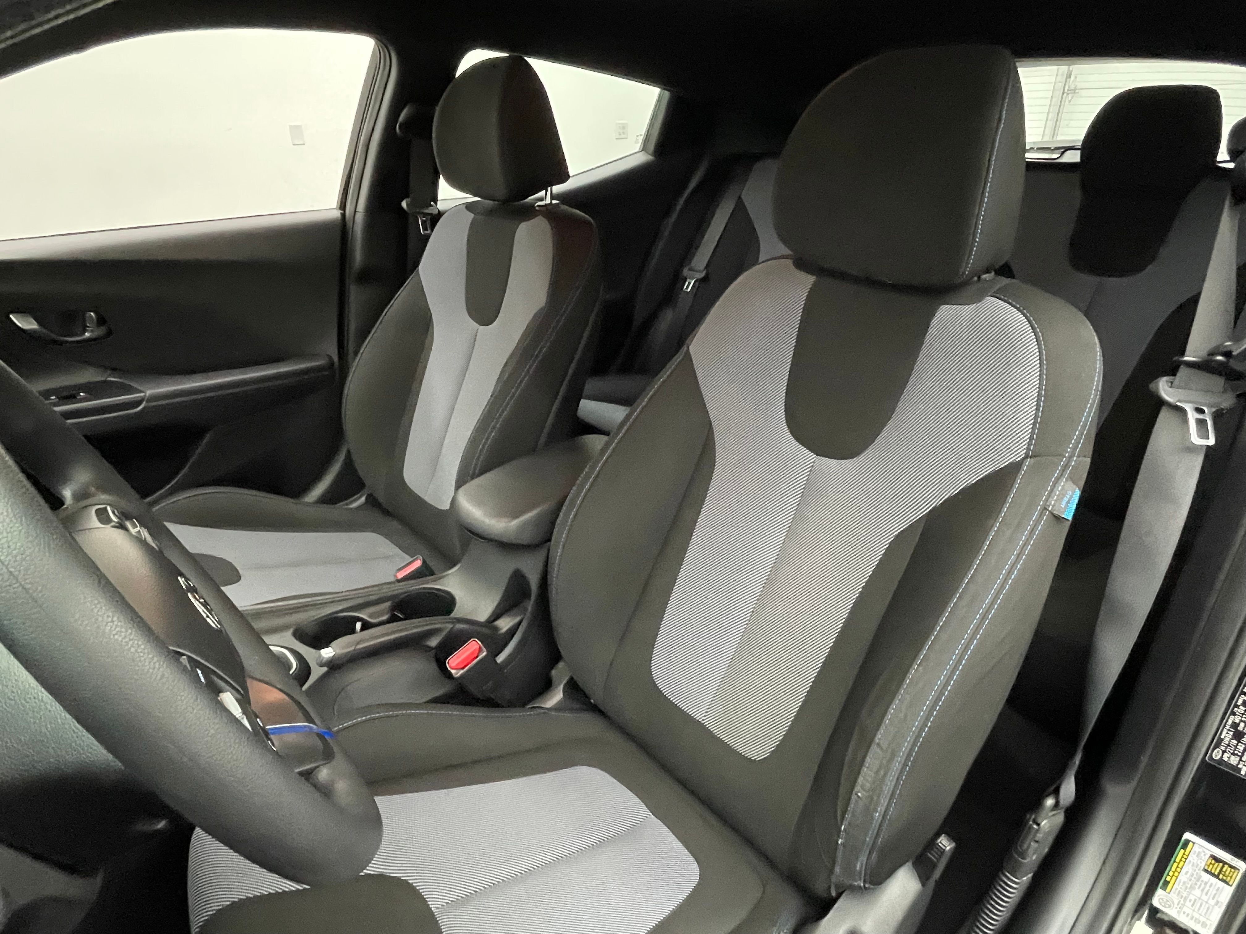 Used 2019 Ultra Black Pearl Hyundai 2.0 image 16