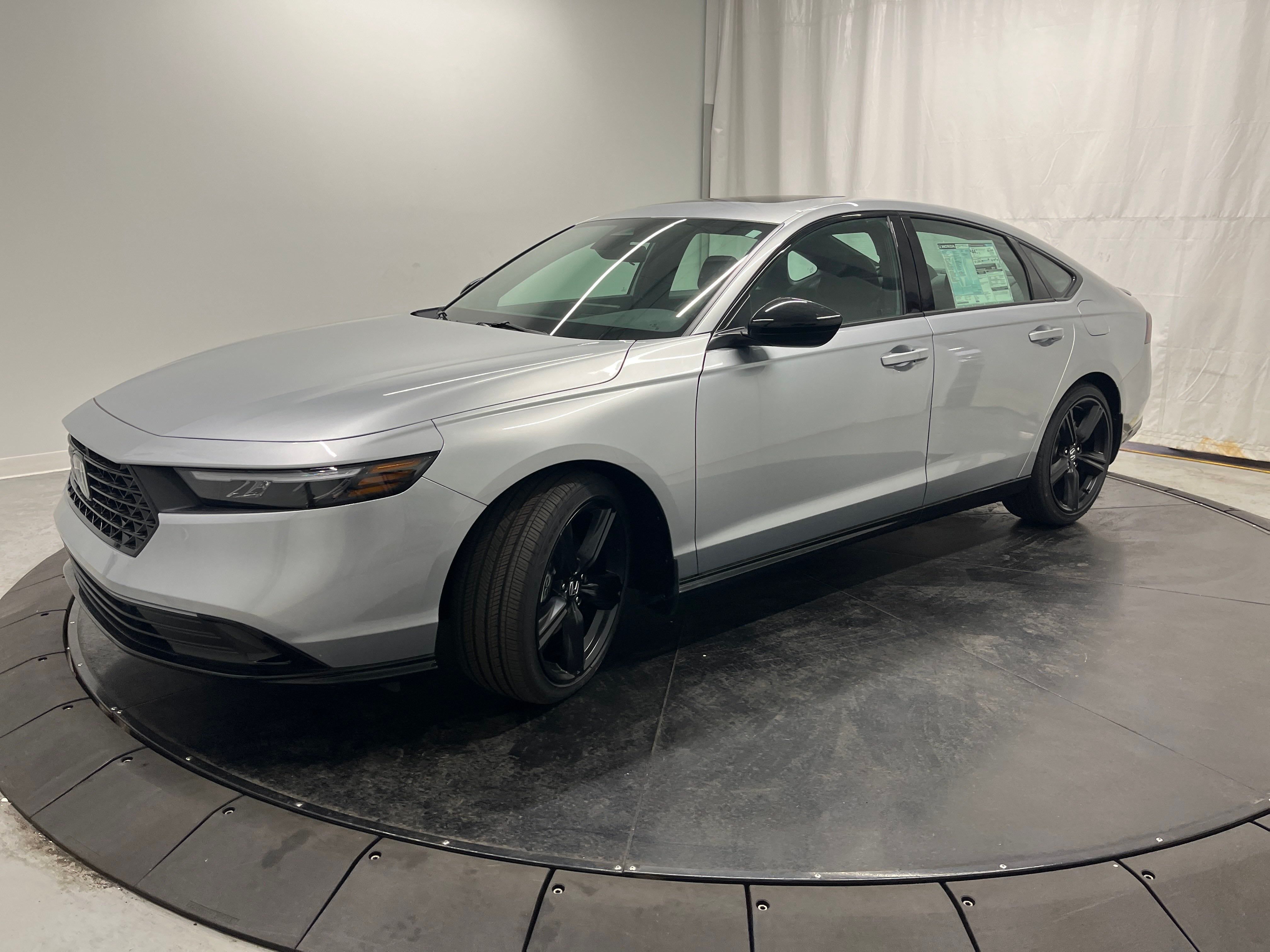 2025 Honda Accord Hybrid Sport-L photo