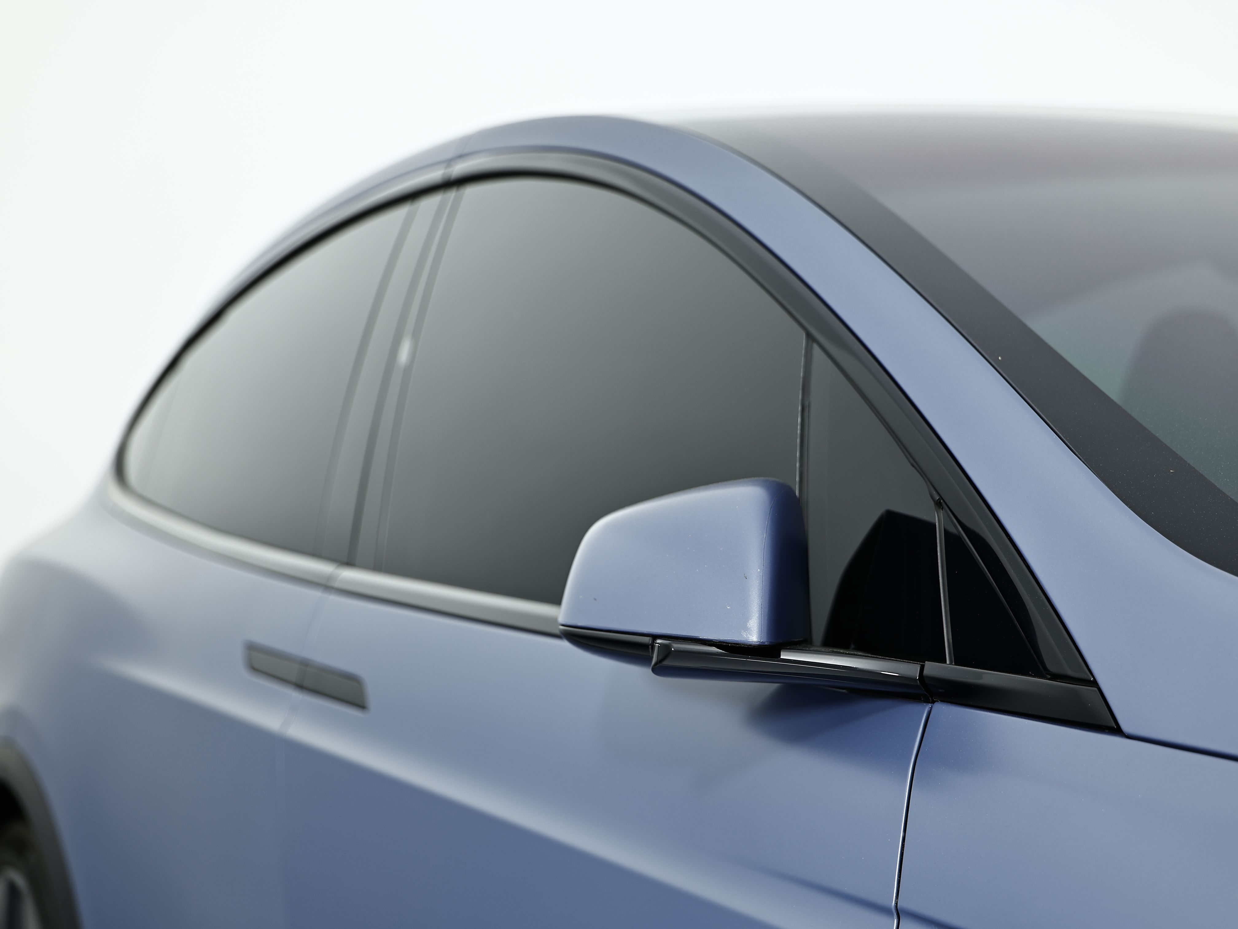 Used 2026 Blue Tesla Plaid image 18