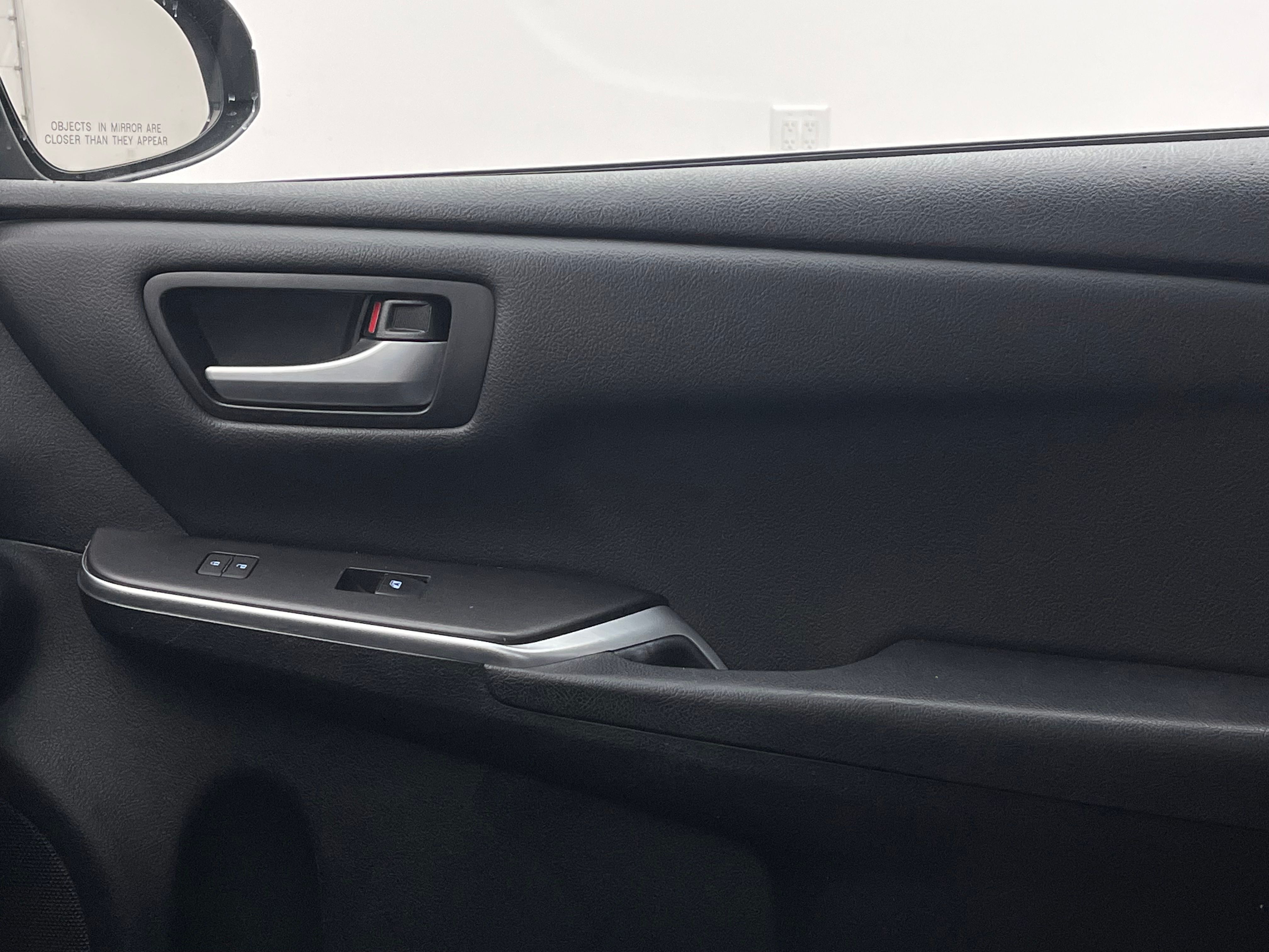 Used 2015 Predawn Gray Mica Toyota SE image 37