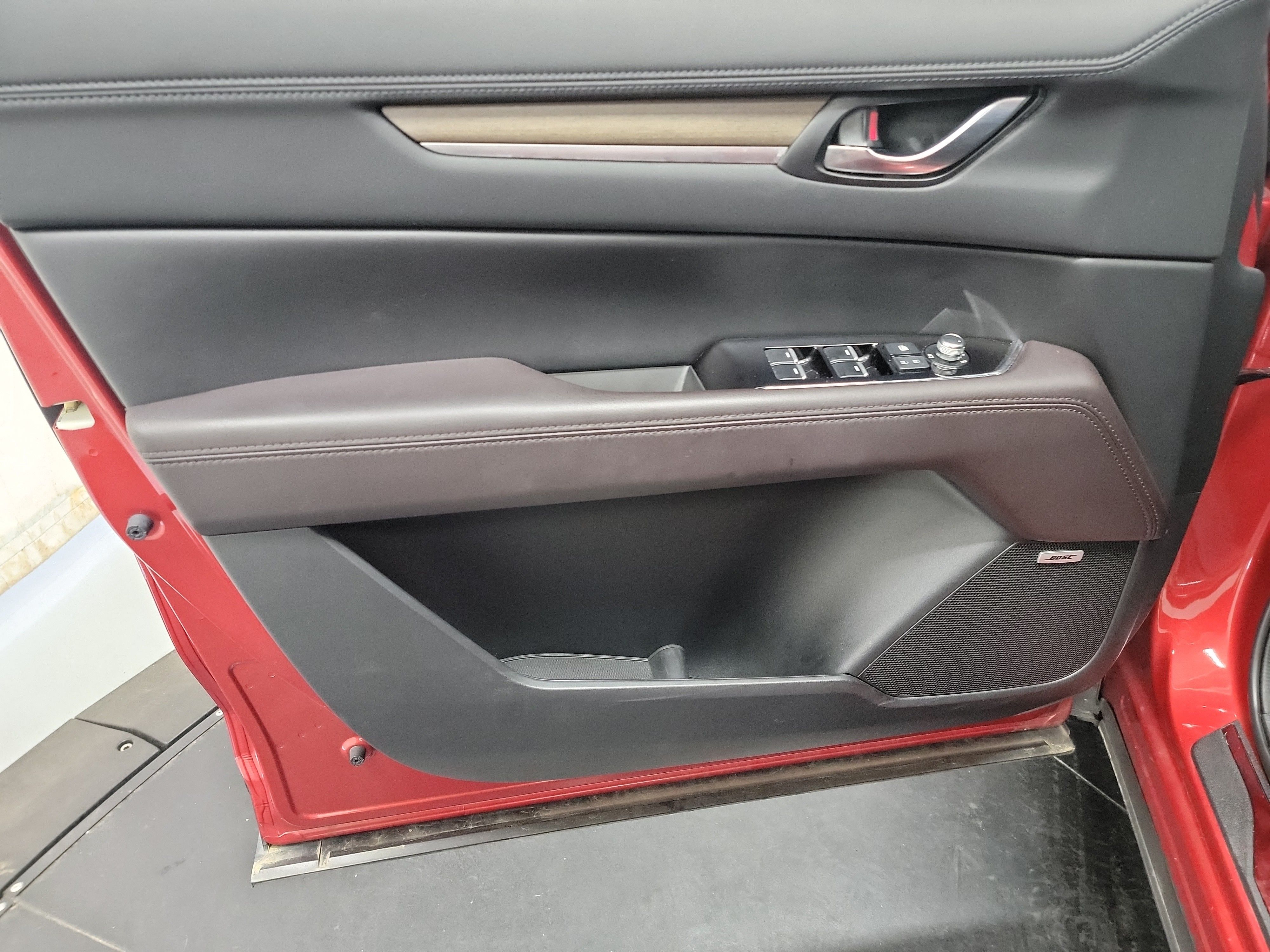 2021 Mazda CX-5 Signature photo