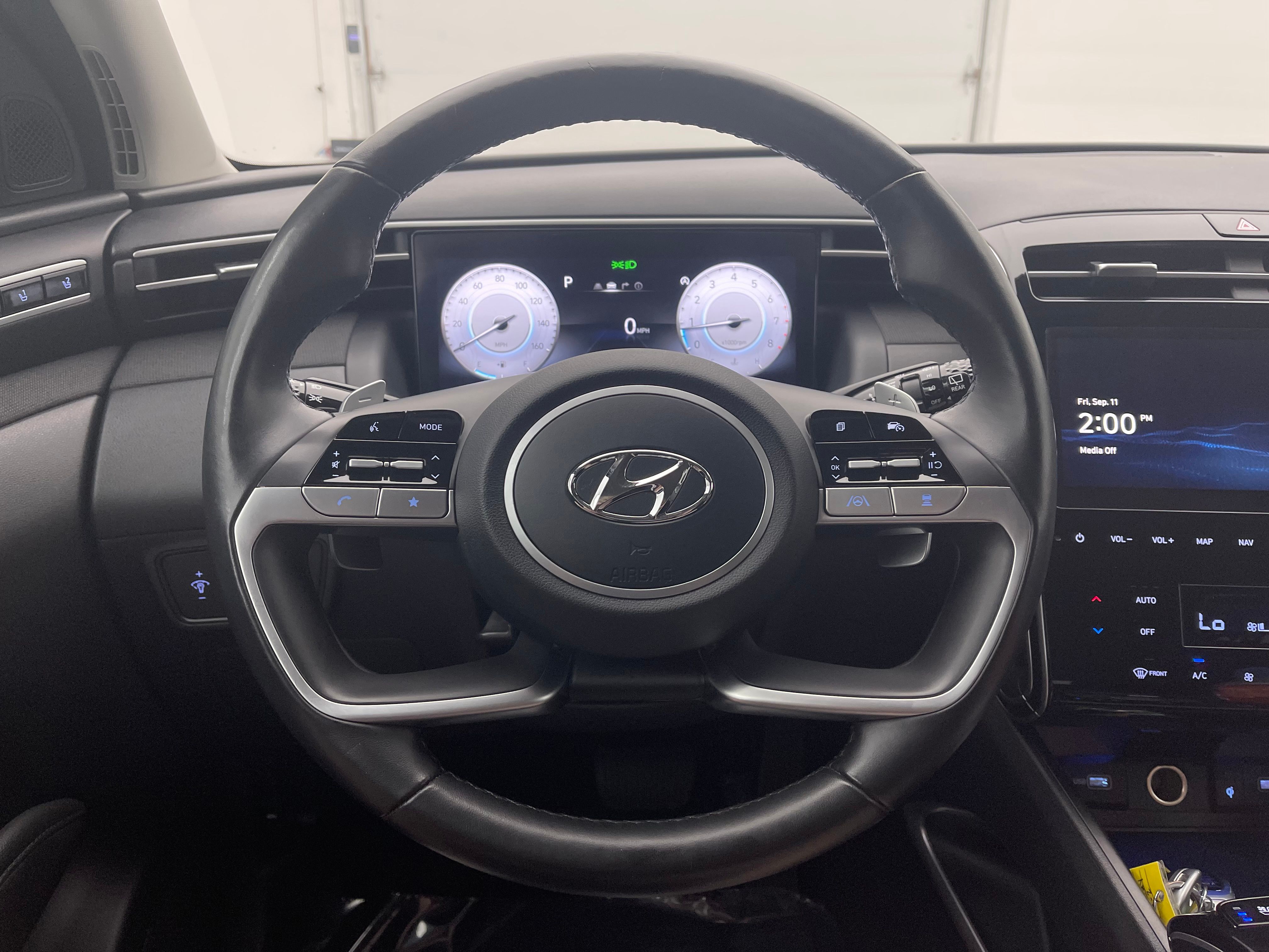 Used 2023 Amazon Gray Hyundai Limited image 20