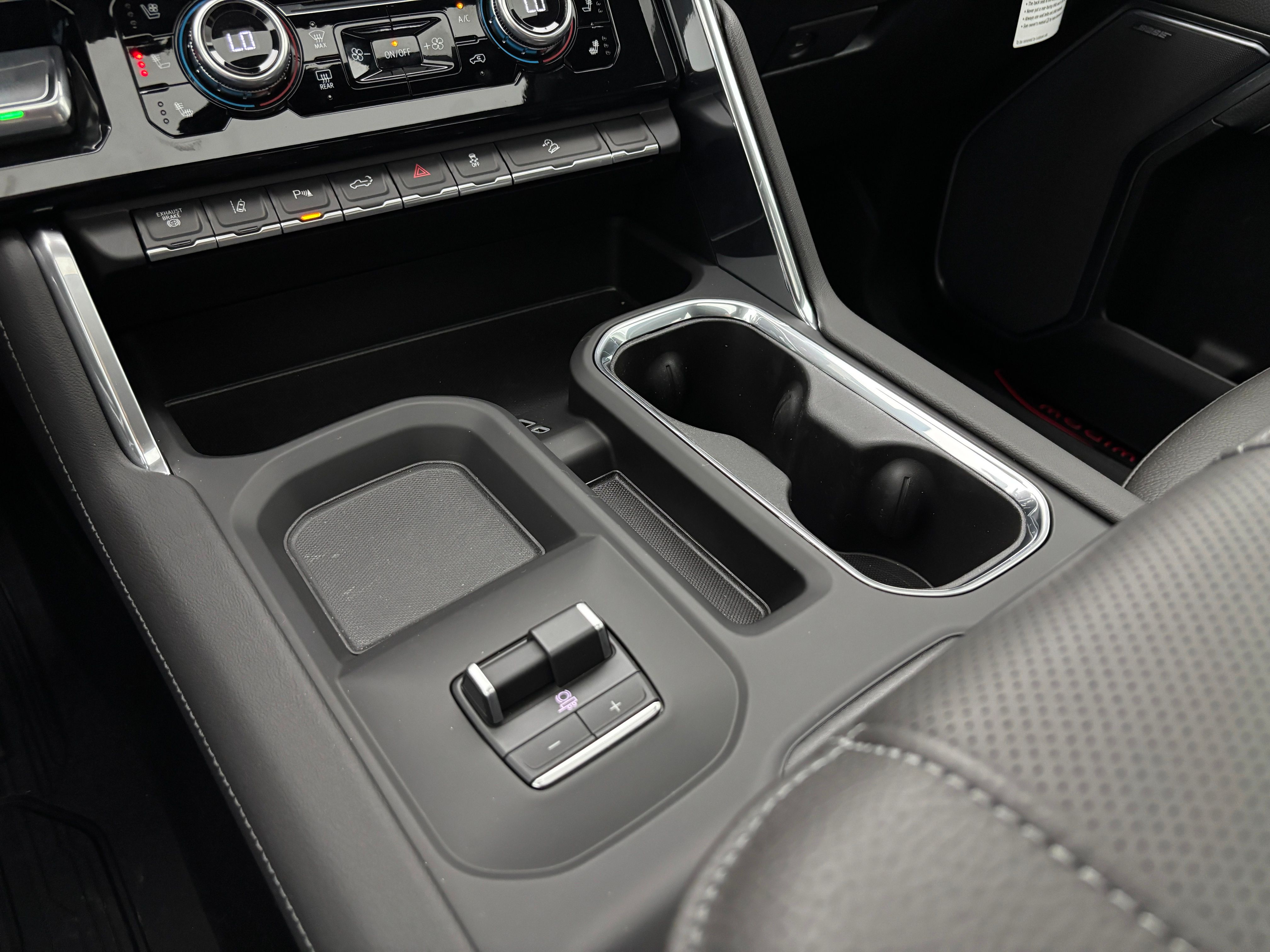 New 2026 Glacier White Tricoat GMC Denali image 34
