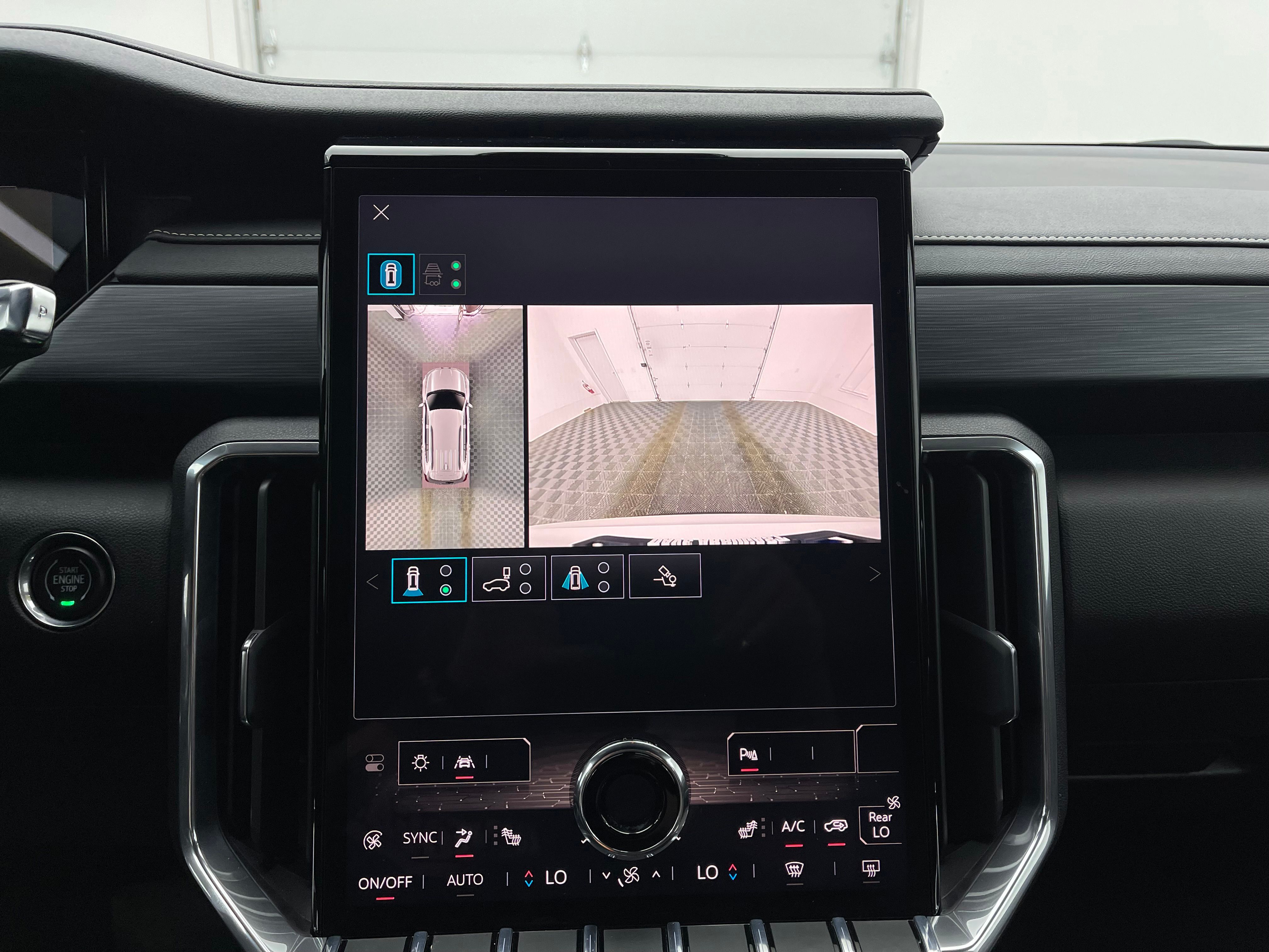 Used 2025 Summit White GMC Elevation image 4